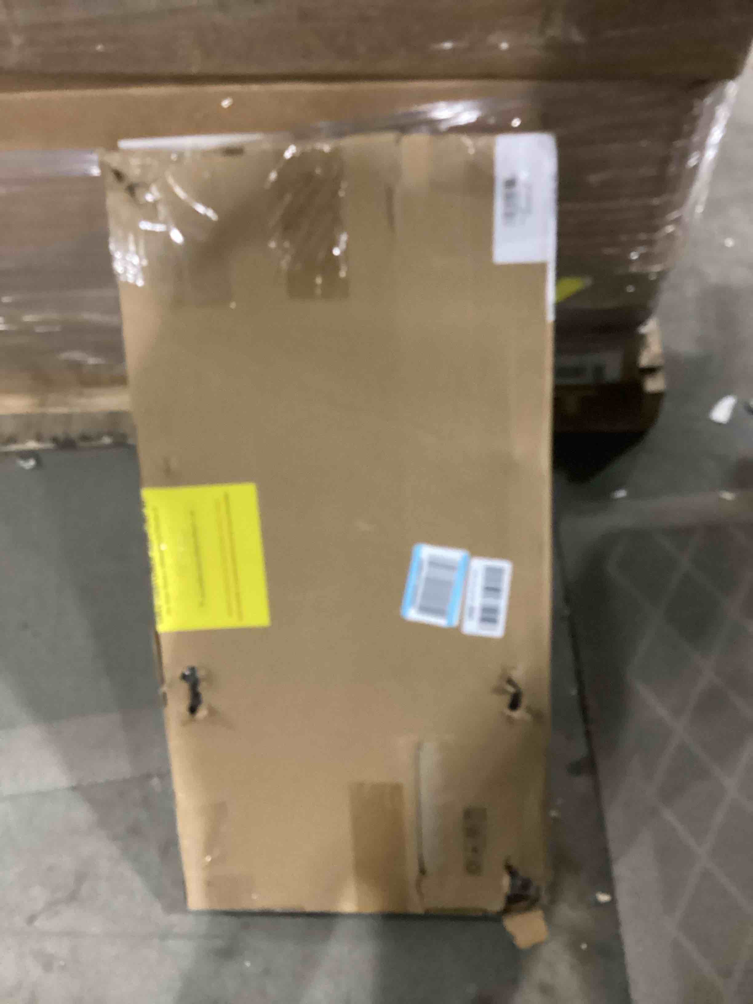 https://s3.amazonaws.com/lotting-images-prod/bidfta/GRA1630280_1739991449700.jpeg