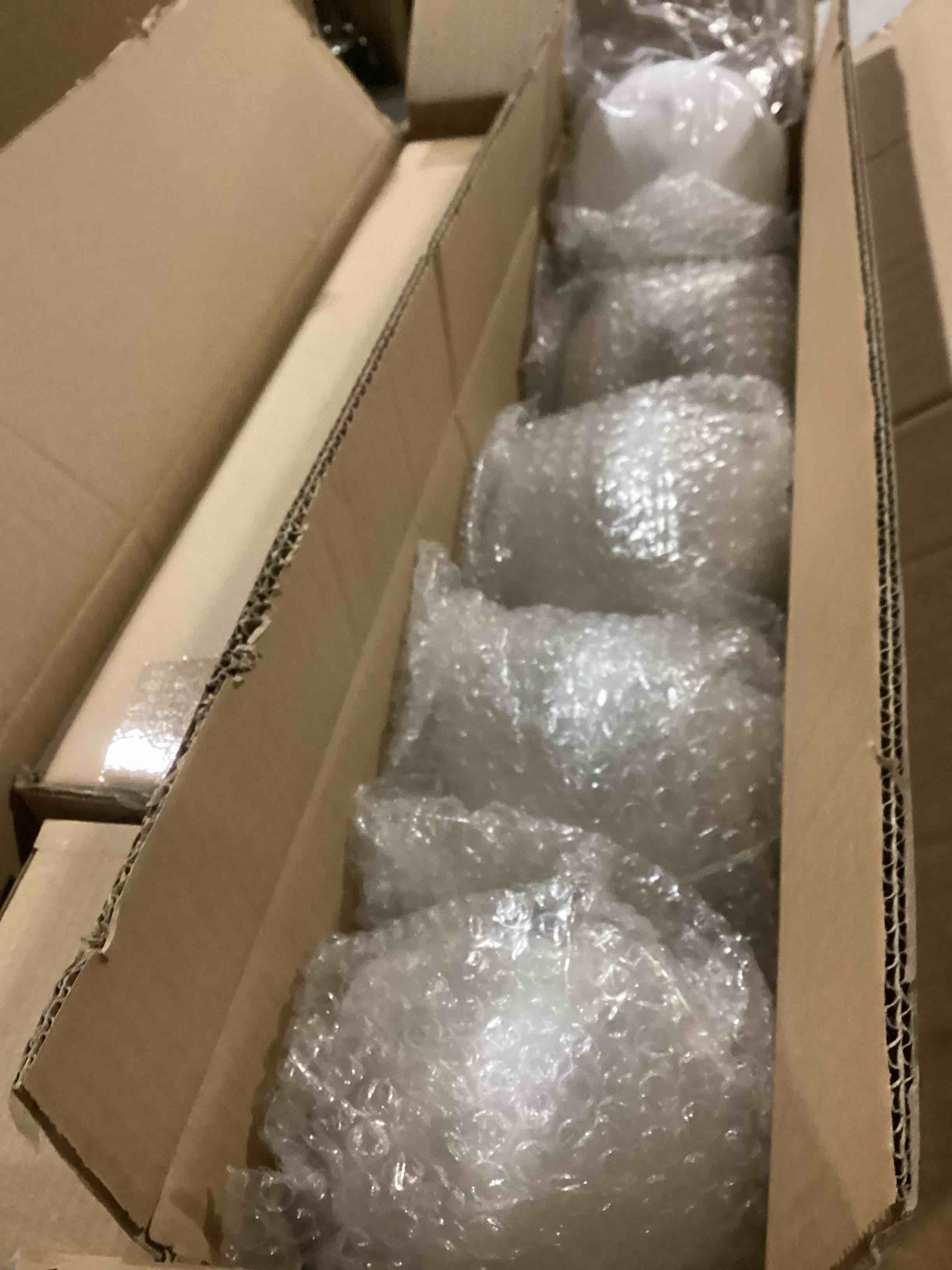 https://s3.amazonaws.com/lotting-images-prod/bidfta/GRA1631412_1741697097581.jpeg