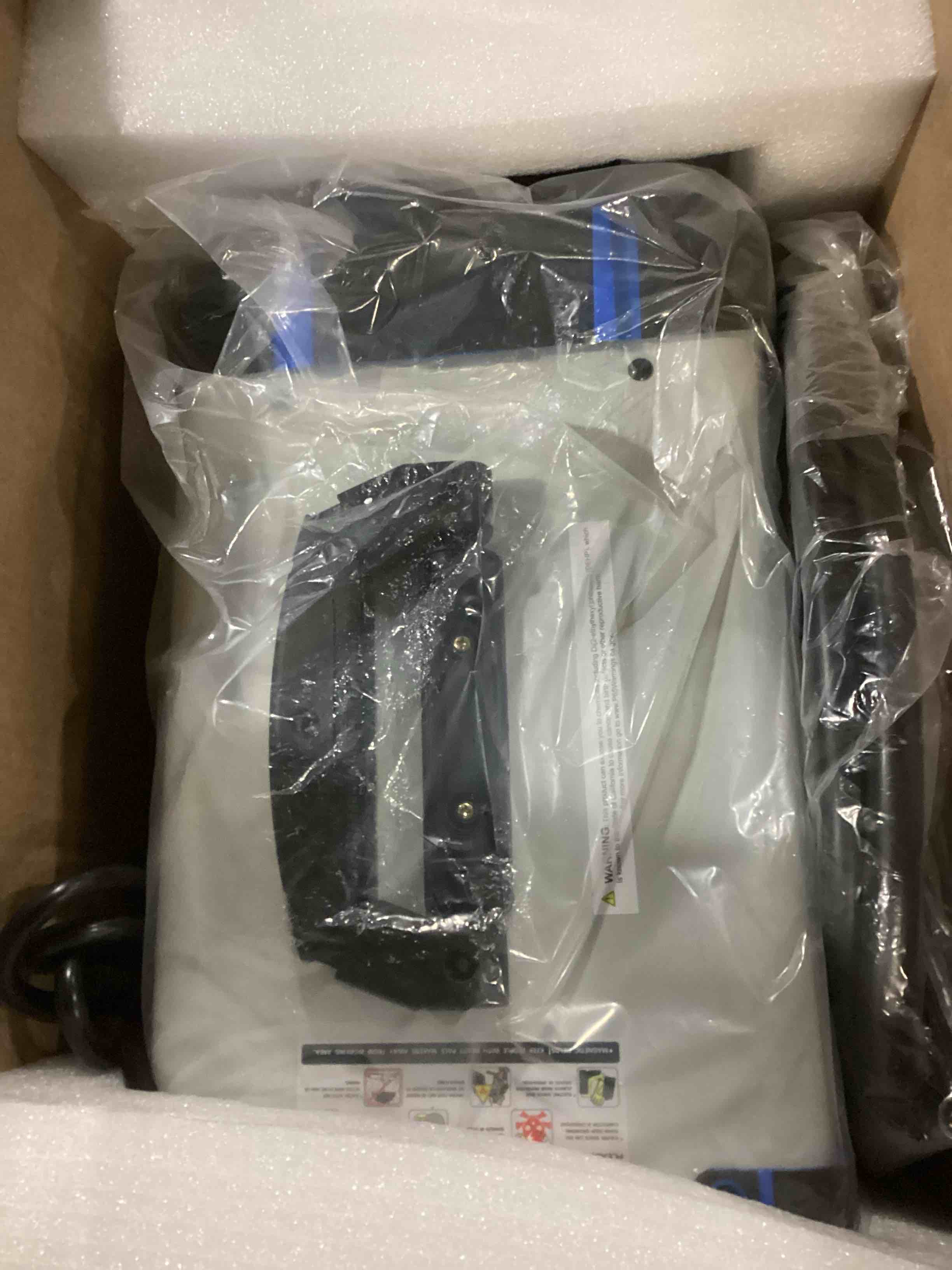 https://s3.amazonaws.com/lotting-images-prod/bidfta/GRA1632536_1743599488389.jpeg