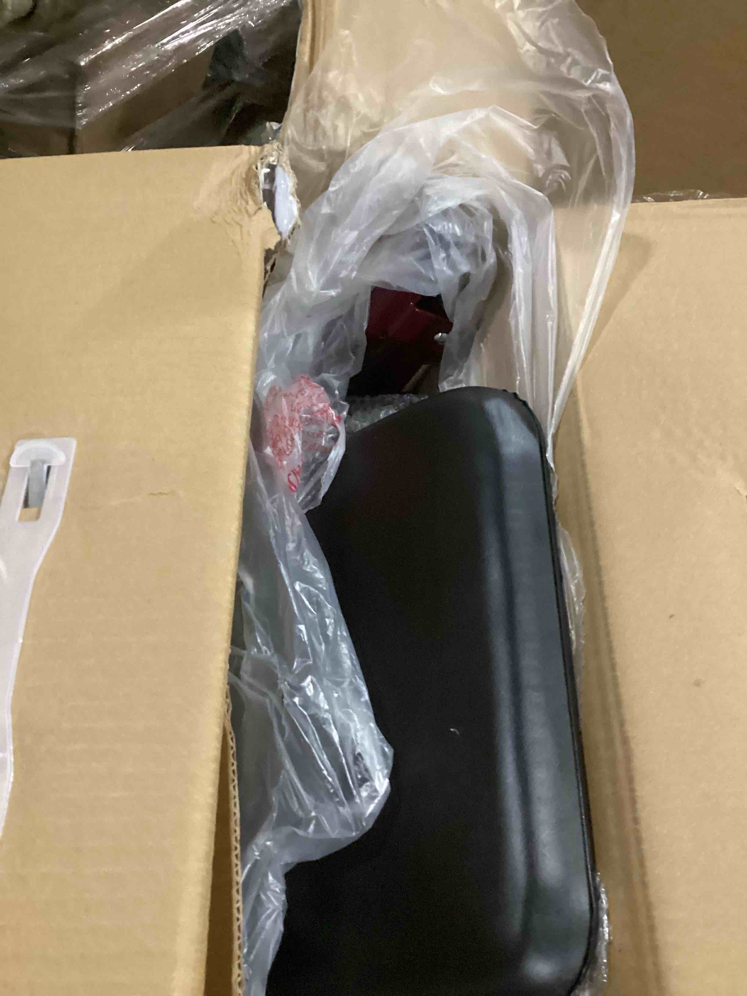 https://s3.amazonaws.com/lotting-images-prod/bidfta/GRA1633018_1743431106716.jpeg