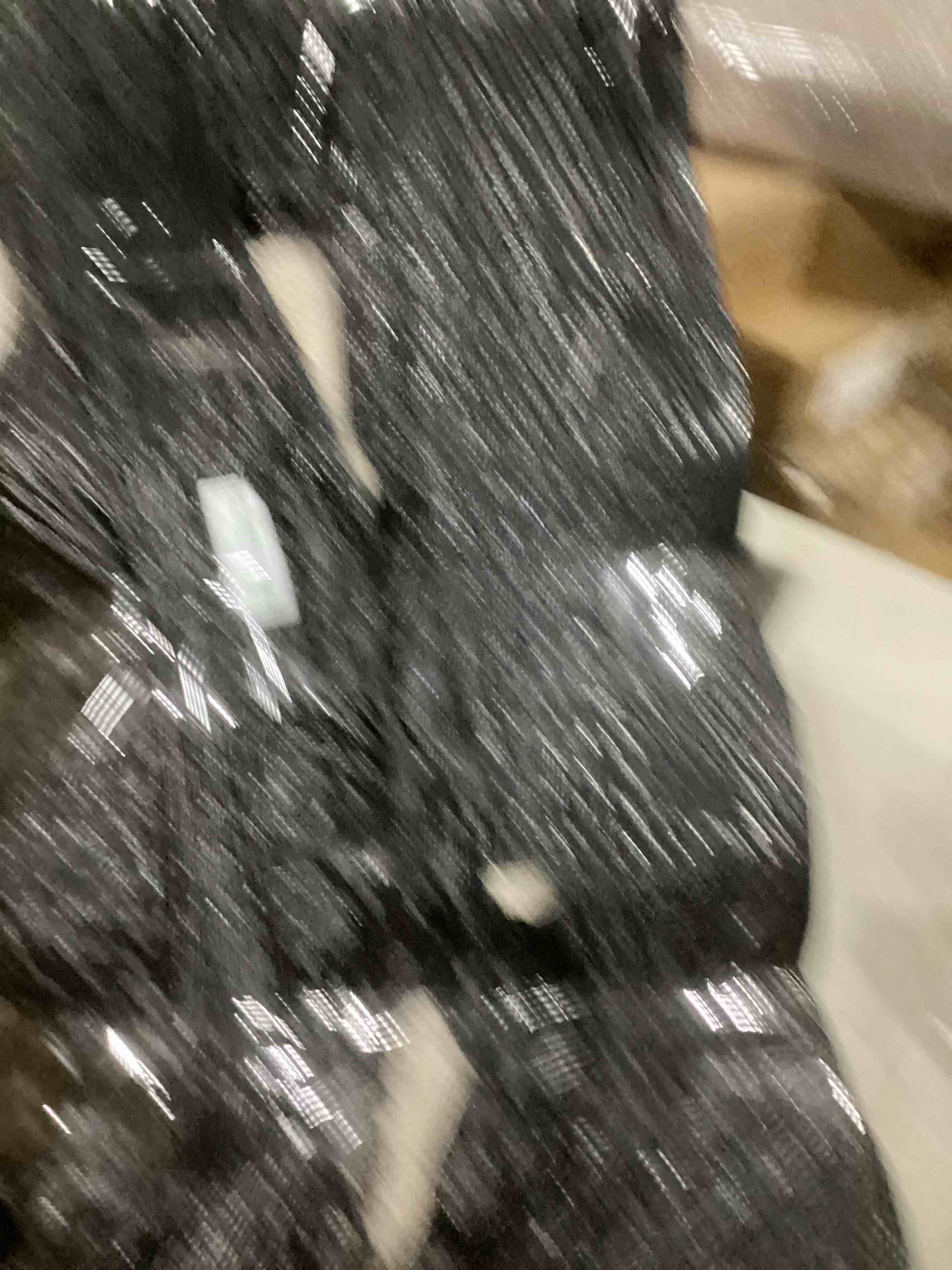 https://s3.amazonaws.com/lotting-images-prod/bidfta/GRA1633906_1744805194132.jpeg