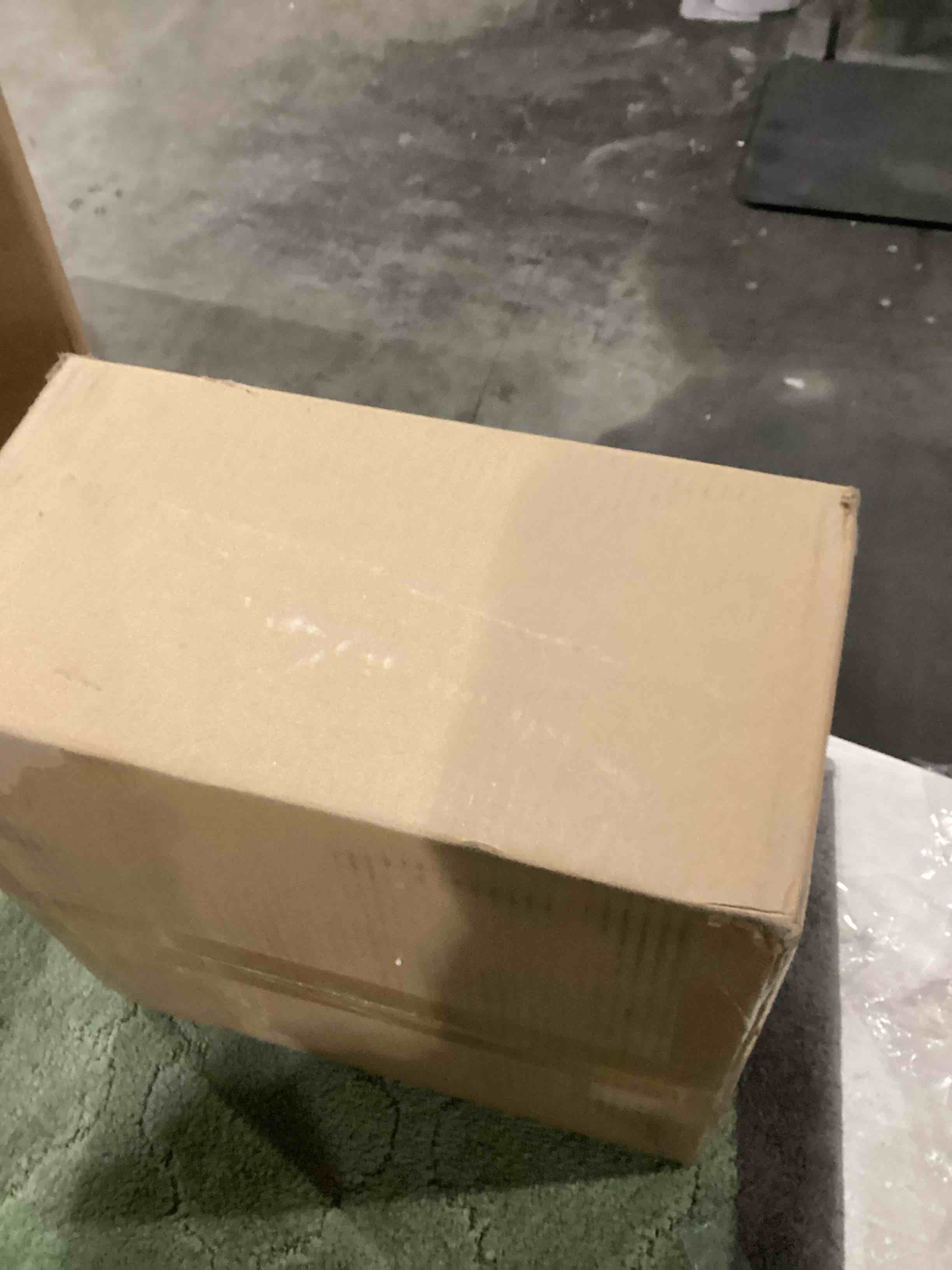 https://s3.amazonaws.com/lotting-images-prod/bidfta/GRA1634287_1745500335797.jpeg