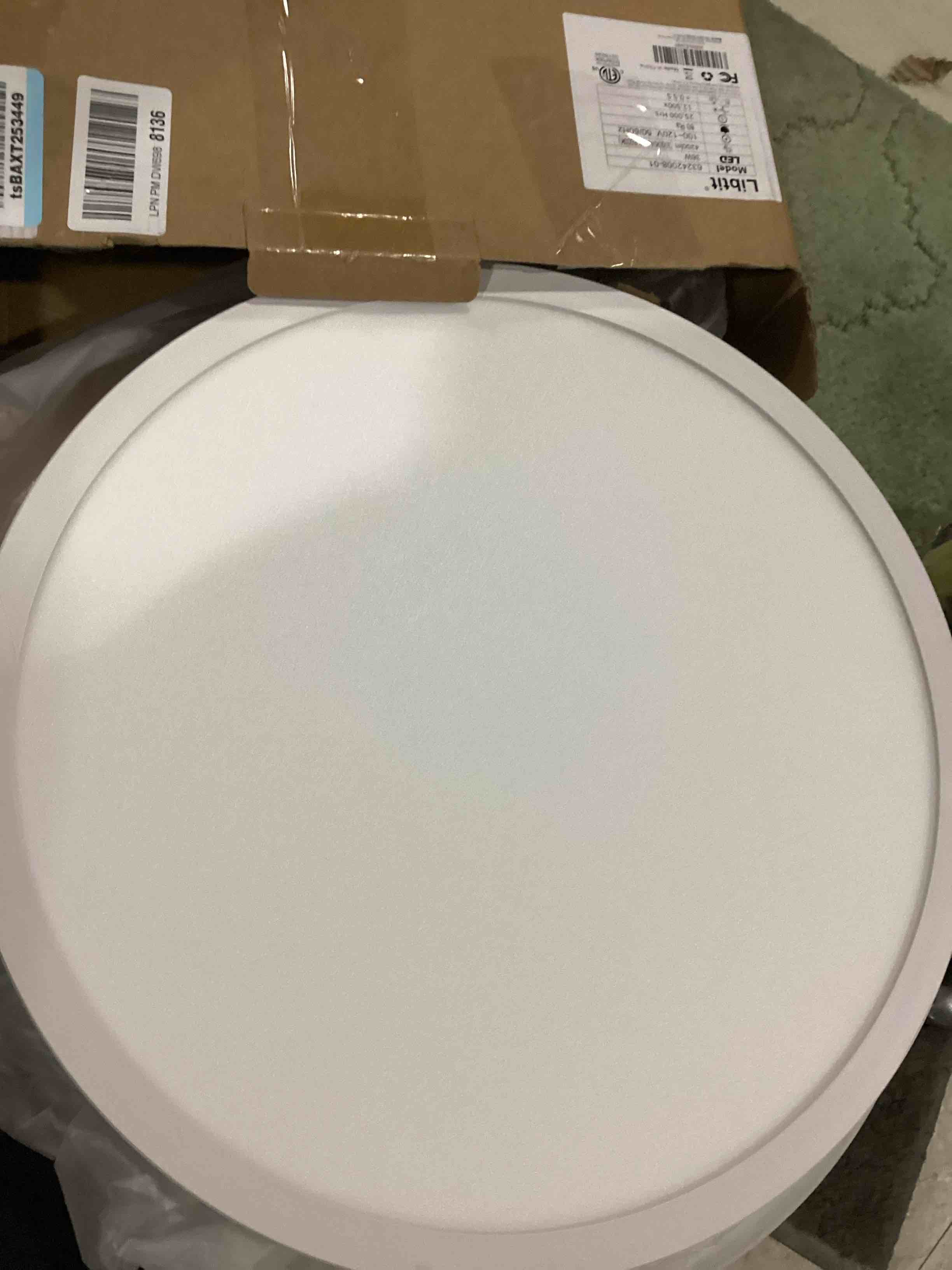 https://s3.amazonaws.com/lotting-images-prod/bidfta/GRA1634297_1745501492113.jpeg