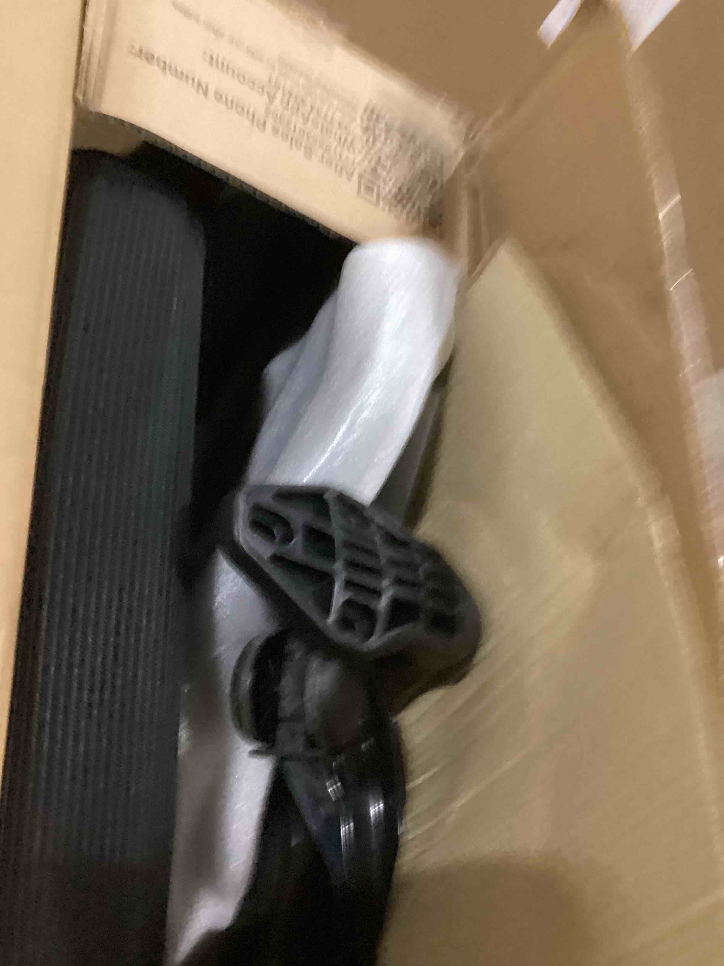 https://s3.amazonaws.com/lotting-images-prod/bidfta/GRA1634348_1745513300265.jpeg