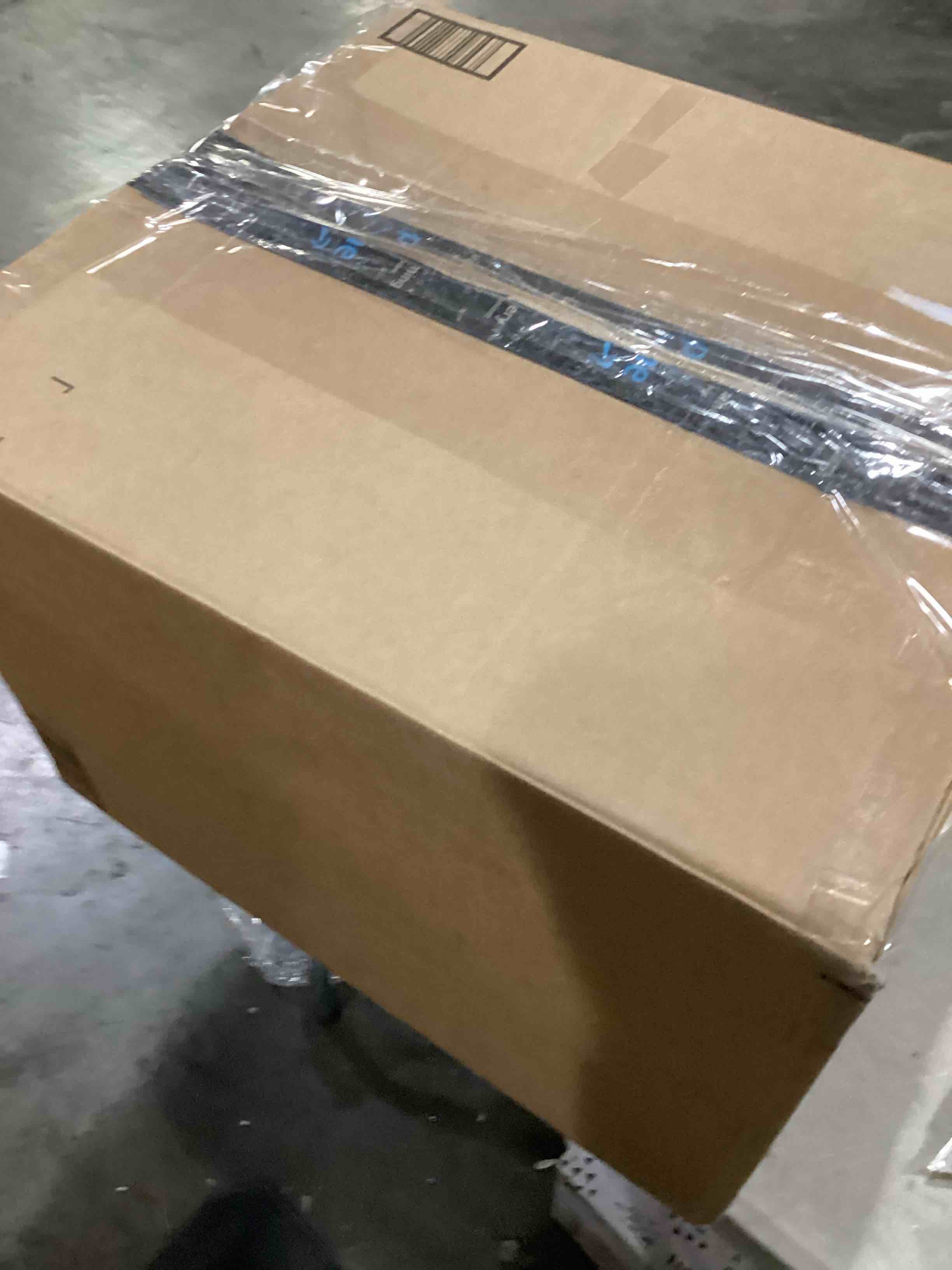 https://s3.amazonaws.com/lotting-images-prod/bidfta/GRA1634367_1745515854822.jpeg