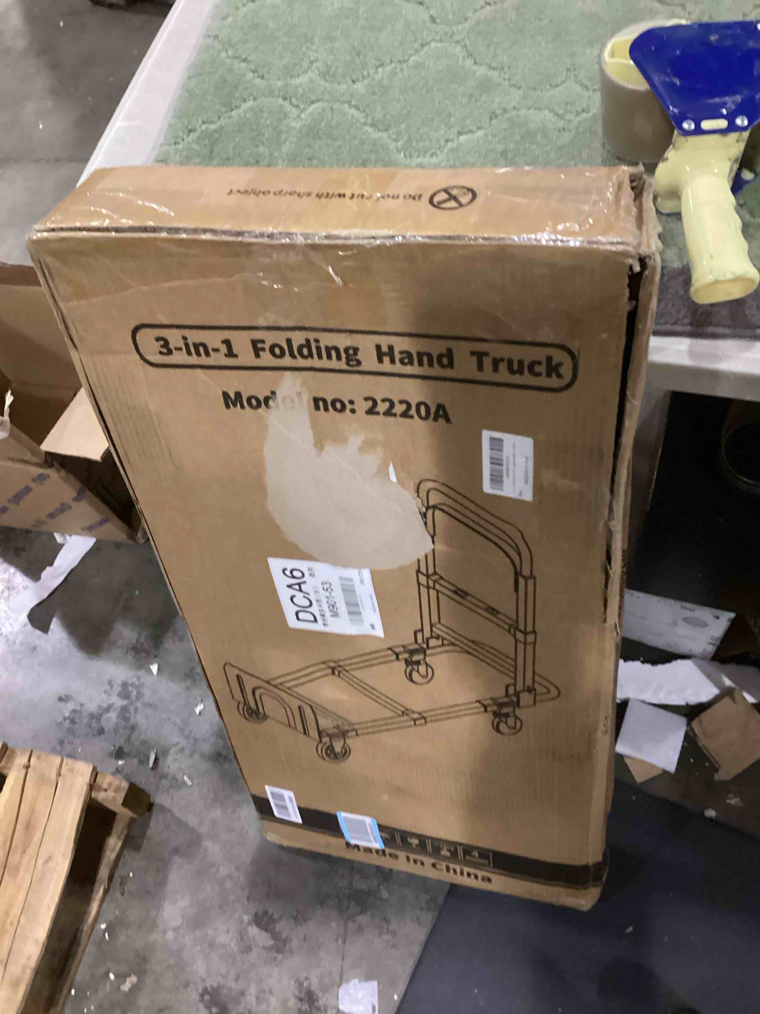 https://s3.amazonaws.com/lotting-images-prod/bidfta/GRA1634813_1746119624530.jpeg