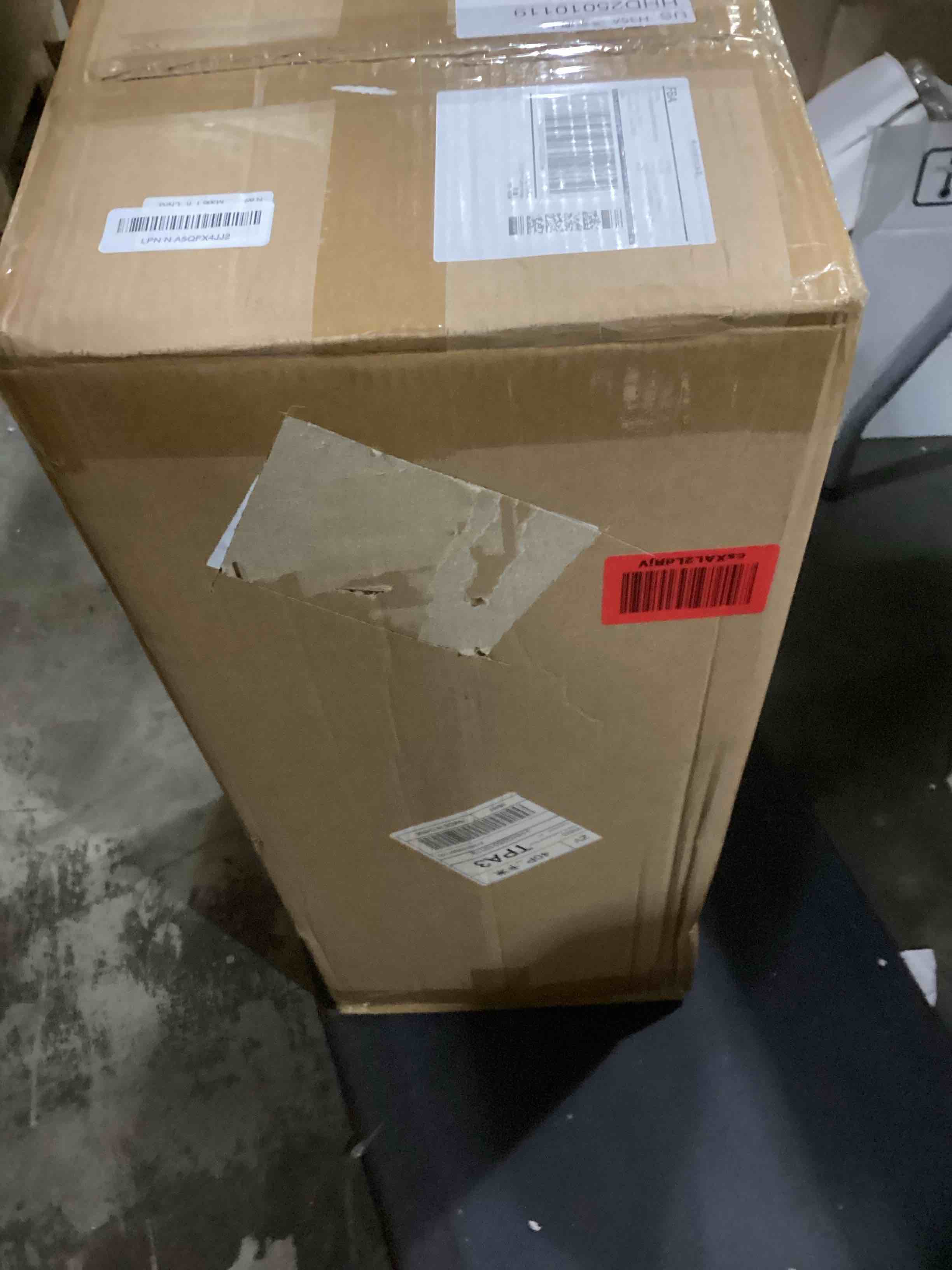 https://s3.amazonaws.com/lotting-images-prod/bidfta/GRA1634968_1746463945004.jpeg