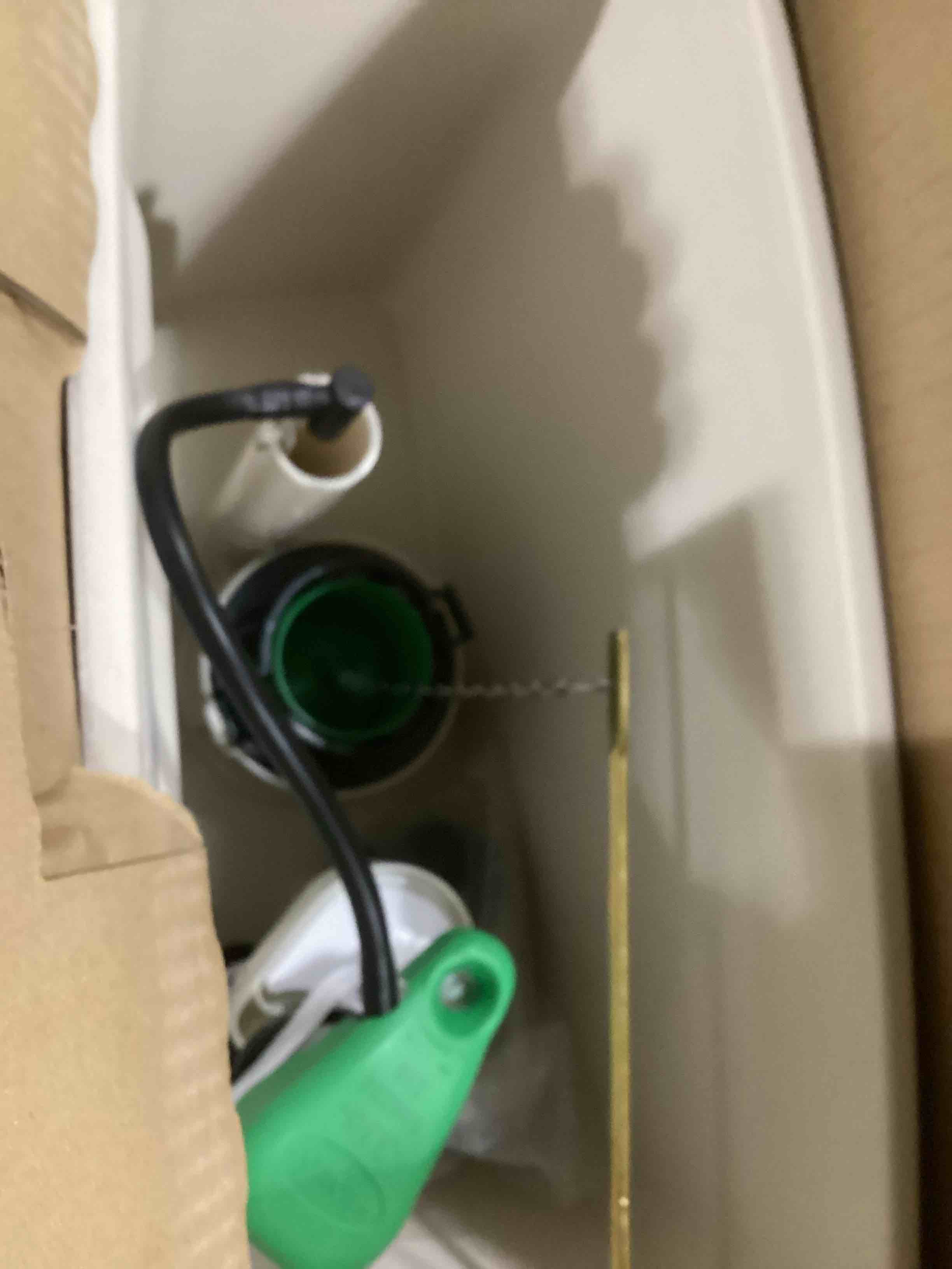https://s3.amazonaws.com/lotting-images-prod/bidfta/GRA1635123_1746636547076.jpeg