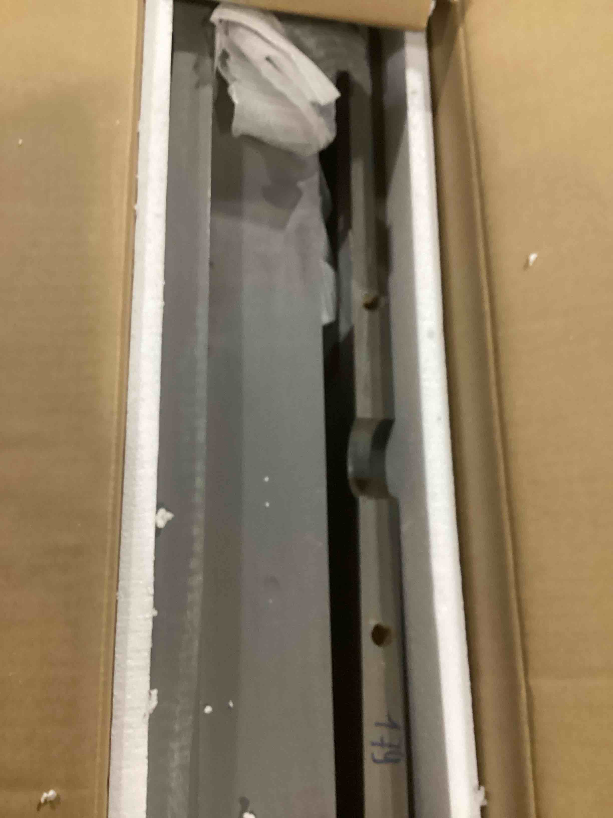 https://s3.amazonaws.com/lotting-images-prod/bidfta/GRA1635135_1746640260822.jpeg