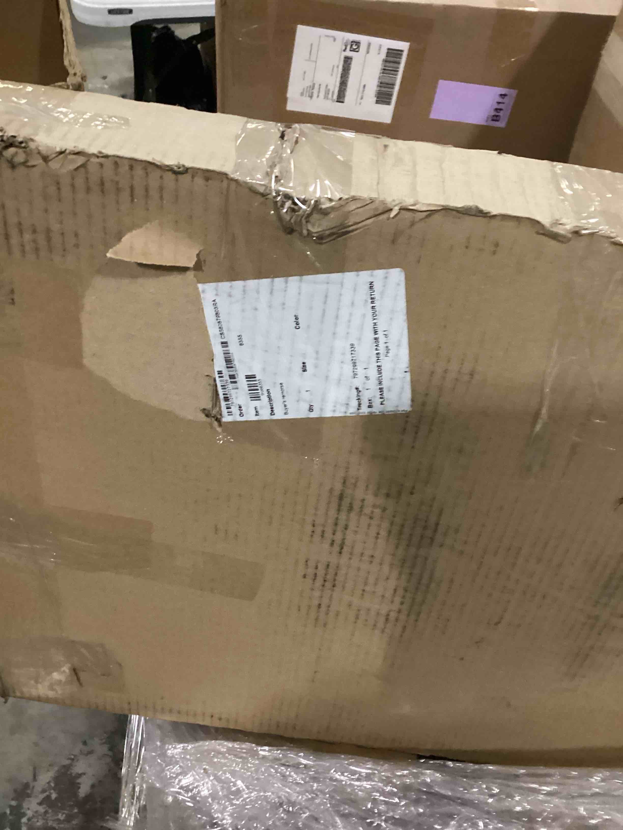 https://s3.amazonaws.com/lotting-images-prod/bidfta/GRA1635315_1747057741849.jpeg