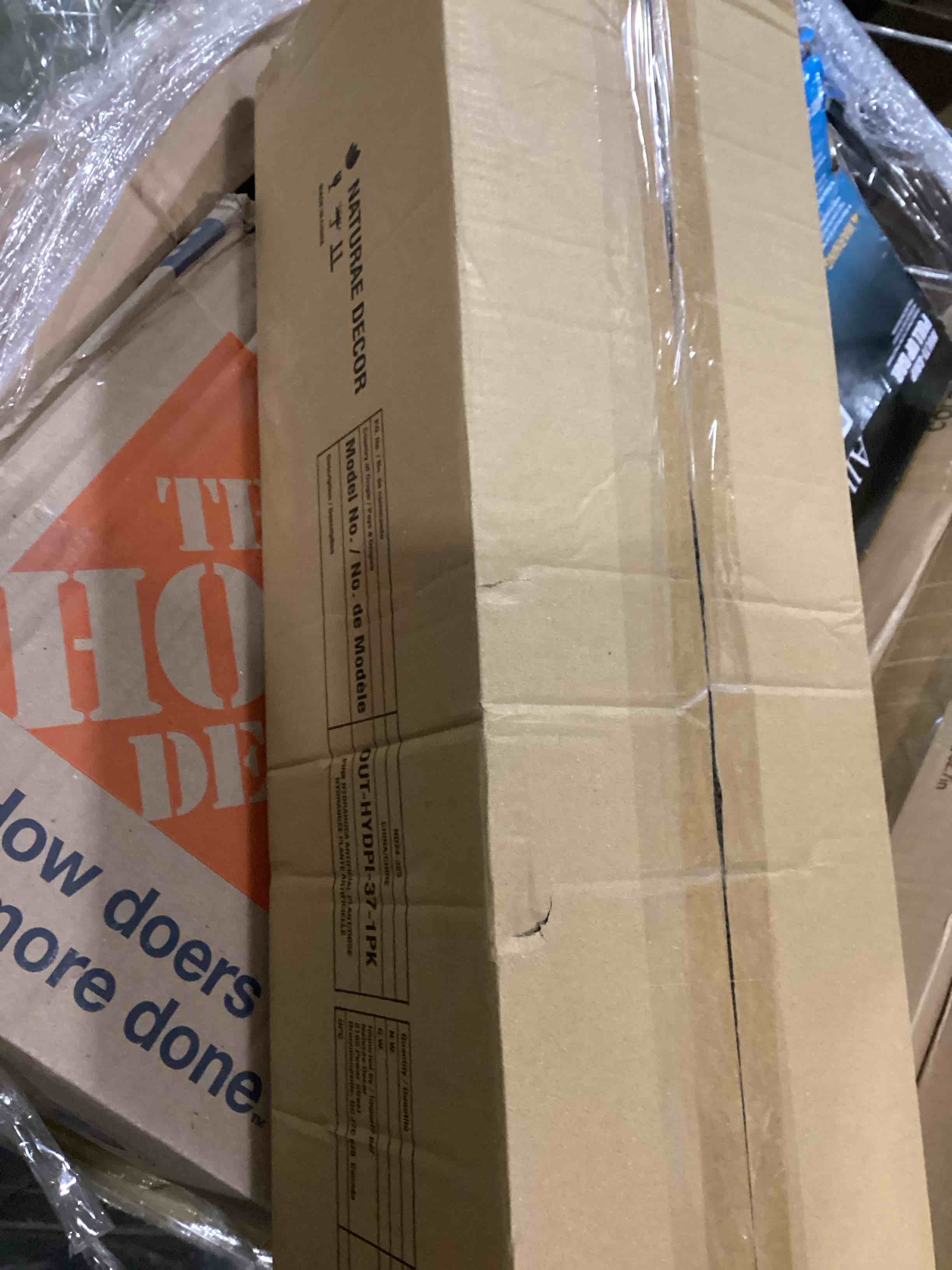 https://s3.amazonaws.com/lotting-images-prod/bidfta/GRA1635623_1747407226702.jpeg