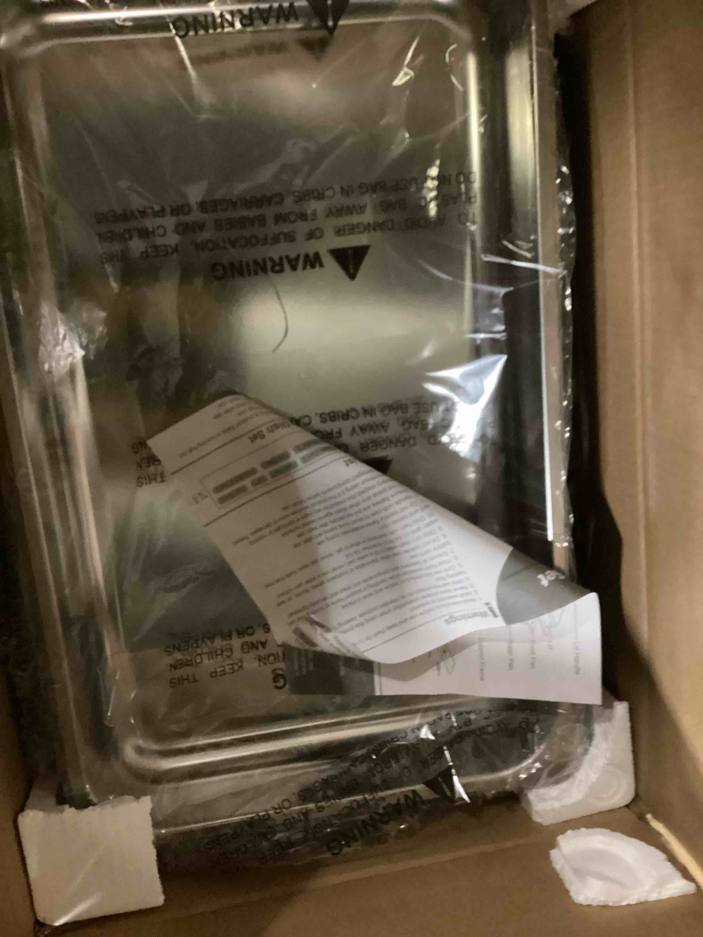 https://s3.amazonaws.com/lotting-images-prod/bidfta/GRA1636588_1742923626560.jpeg