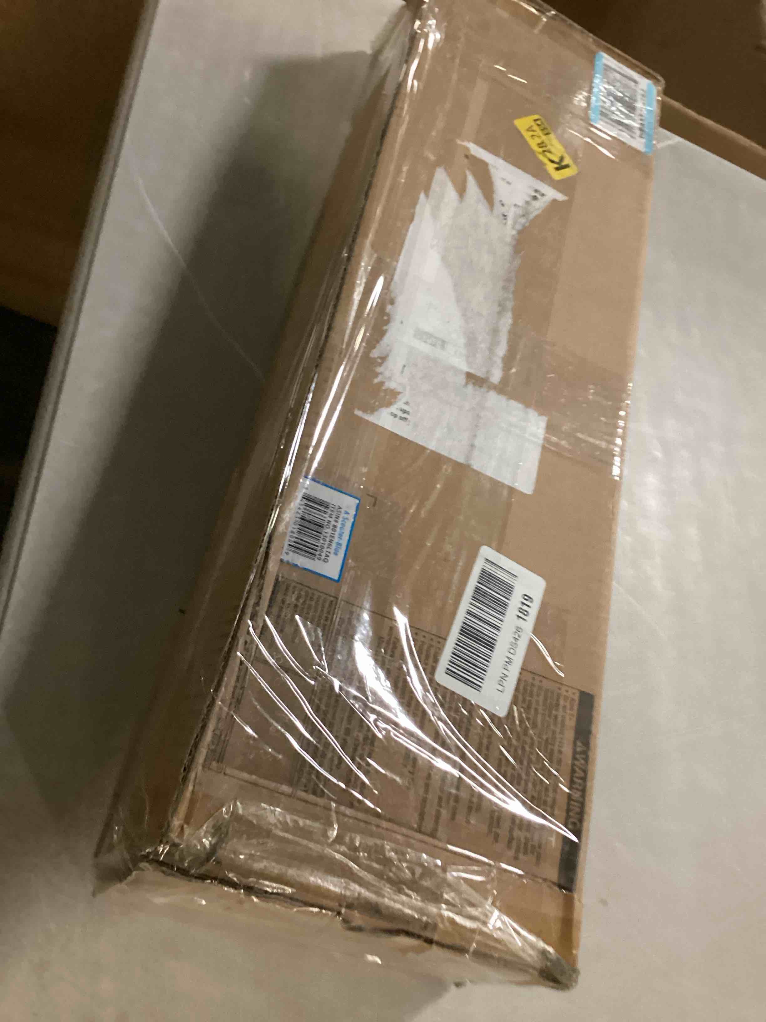 https://s3.amazonaws.com/lotting-images-prod/bidfta/GRA1636837_1743425138812.jpeg