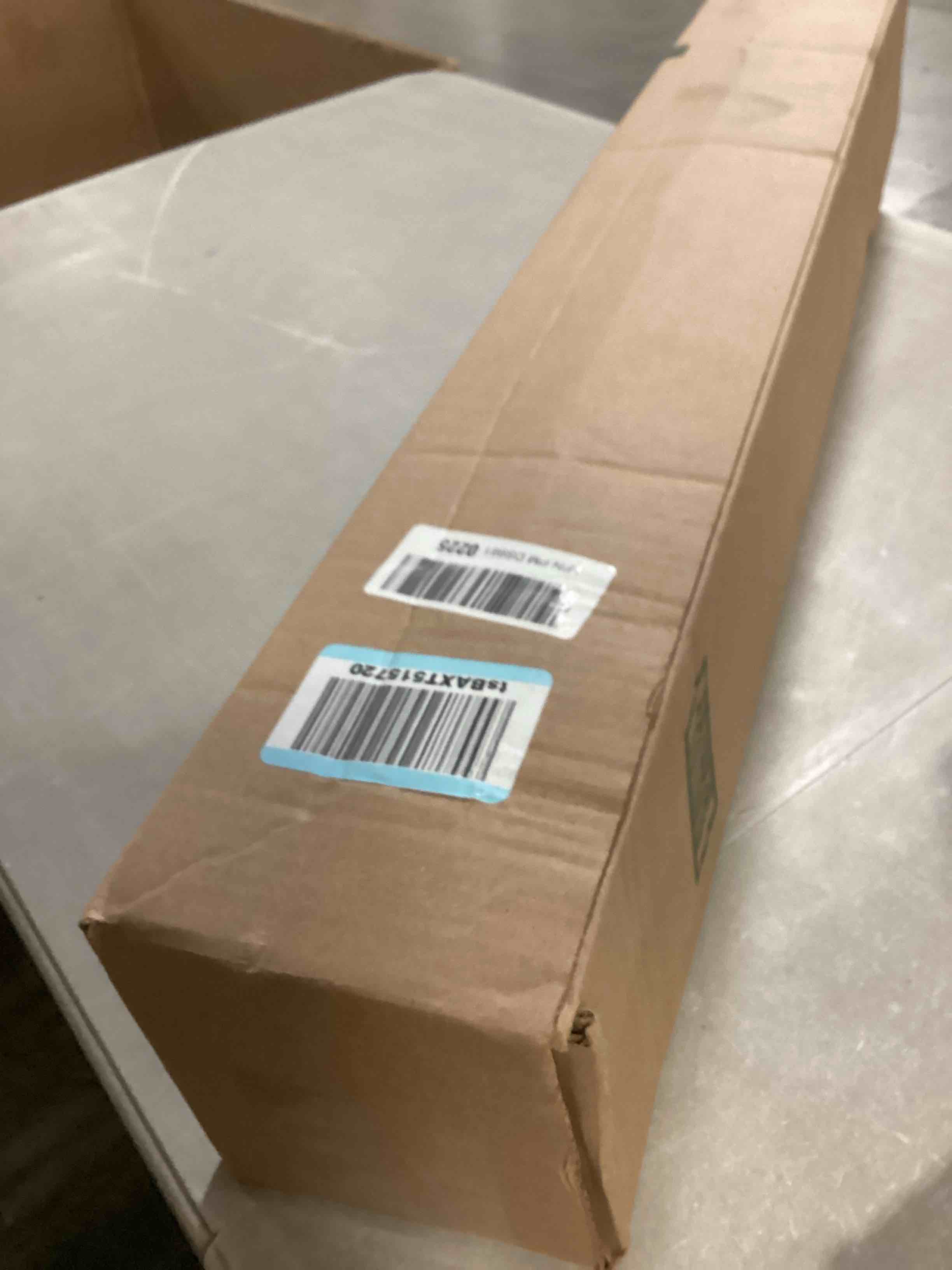 https://s3.amazonaws.com/lotting-images-prod/bidfta/GRA1637099_1743604620302.jpeg