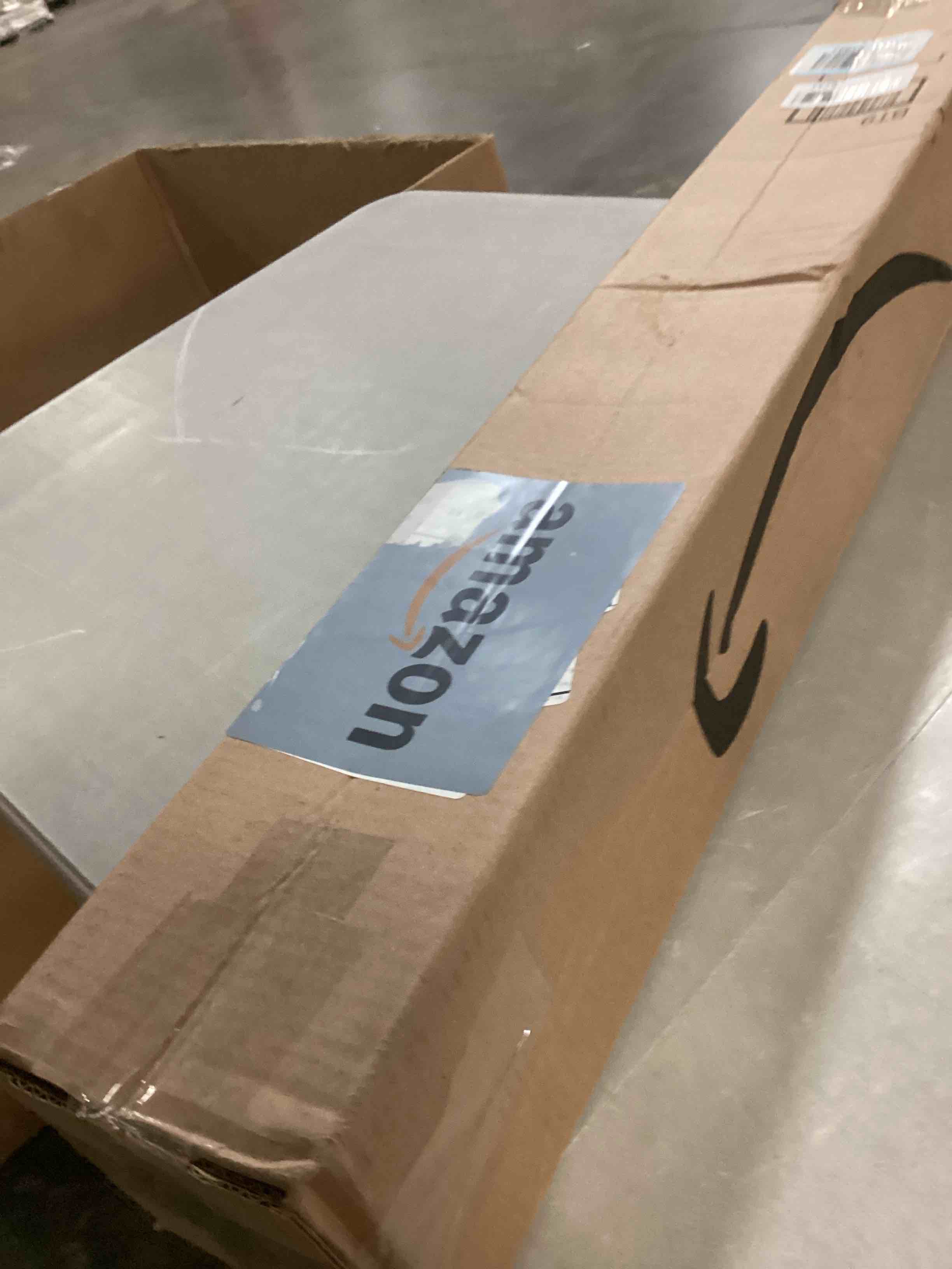 https://s3.amazonaws.com/lotting-images-prod/bidfta/GRA1637255_1743698491054.jpeg