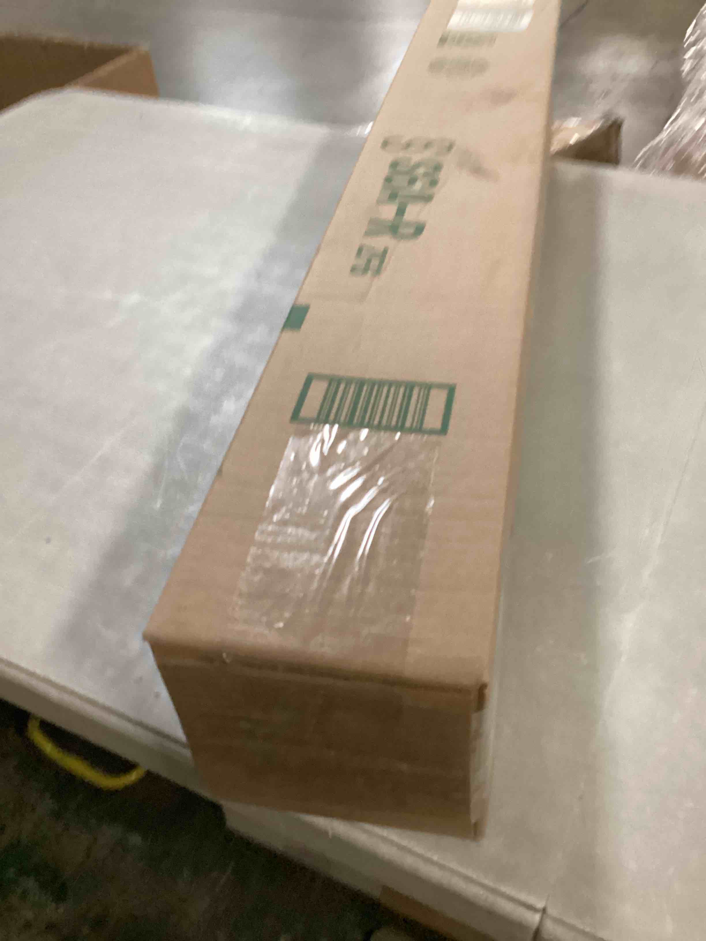 https://s3.amazonaws.com/lotting-images-prod/bidfta/GRA1637299_1743707078099.jpeg