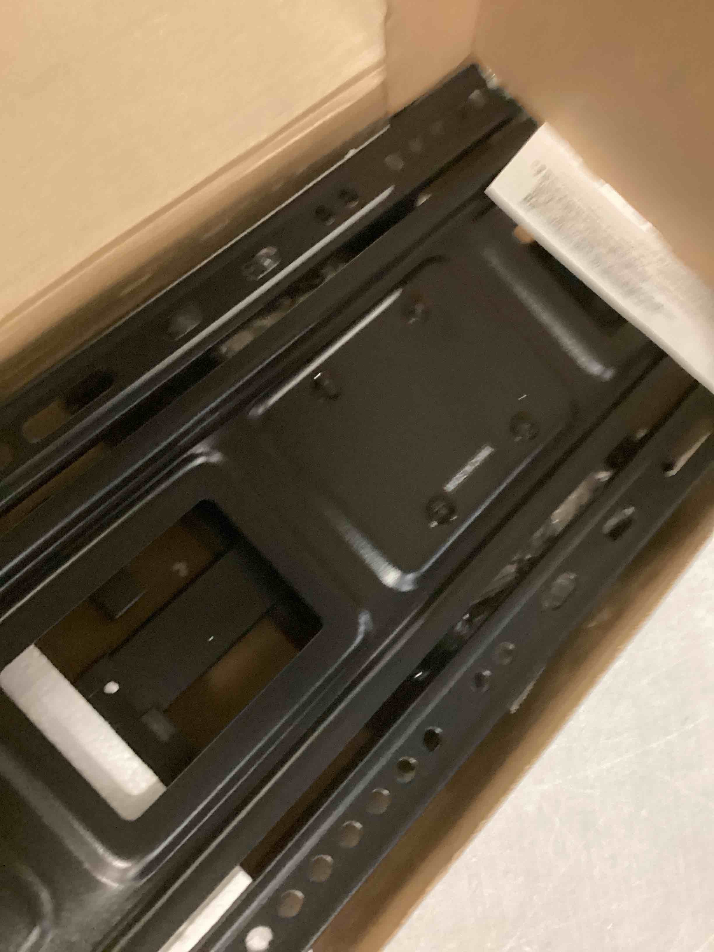 https://s3.amazonaws.com/lotting-images-prod/bidfta/GRA1637528_1744036964083.jpeg