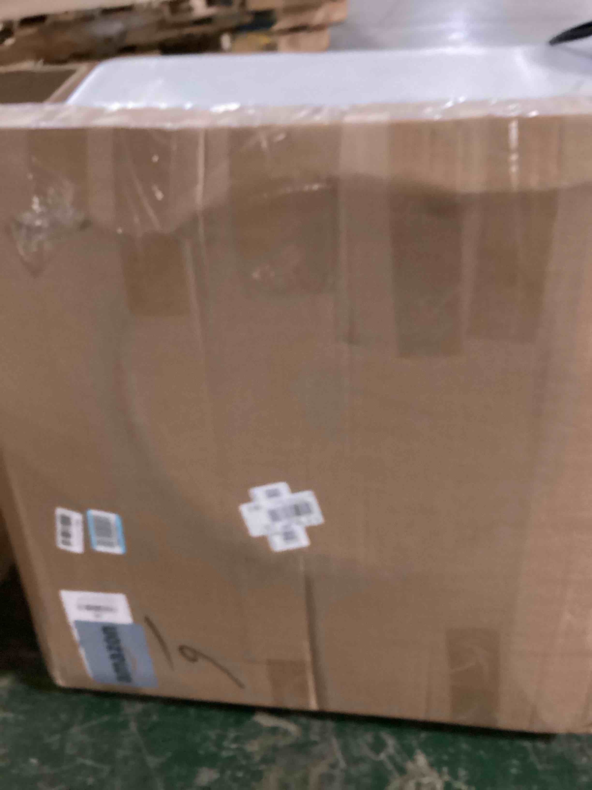 https://s3.amazonaws.com/lotting-images-prod/bidfta/GRA1637991_1744379055358.jpeg