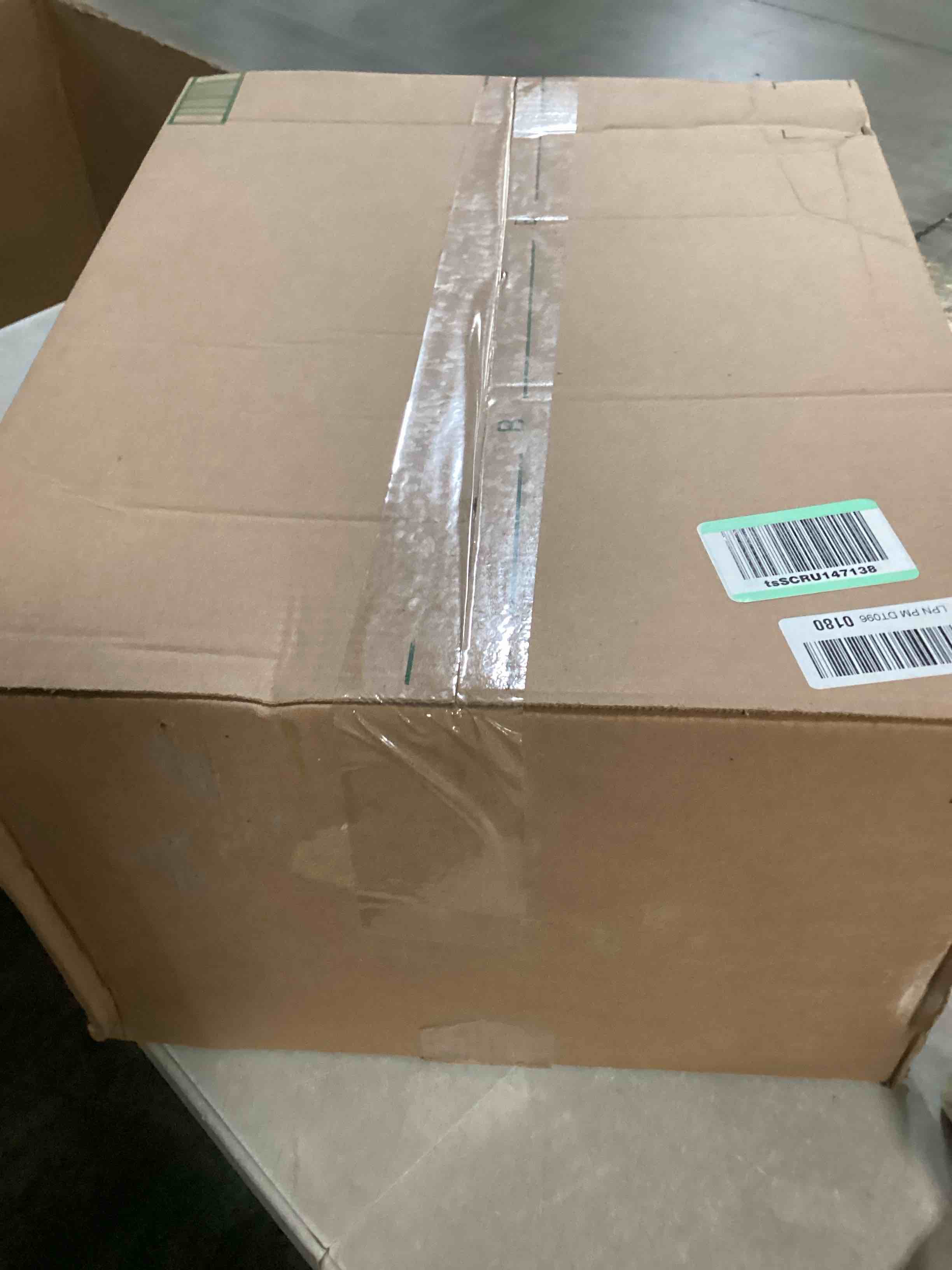 https://s3.amazonaws.com/lotting-images-prod/bidfta/GRA1638220_1744718223648.jpeg