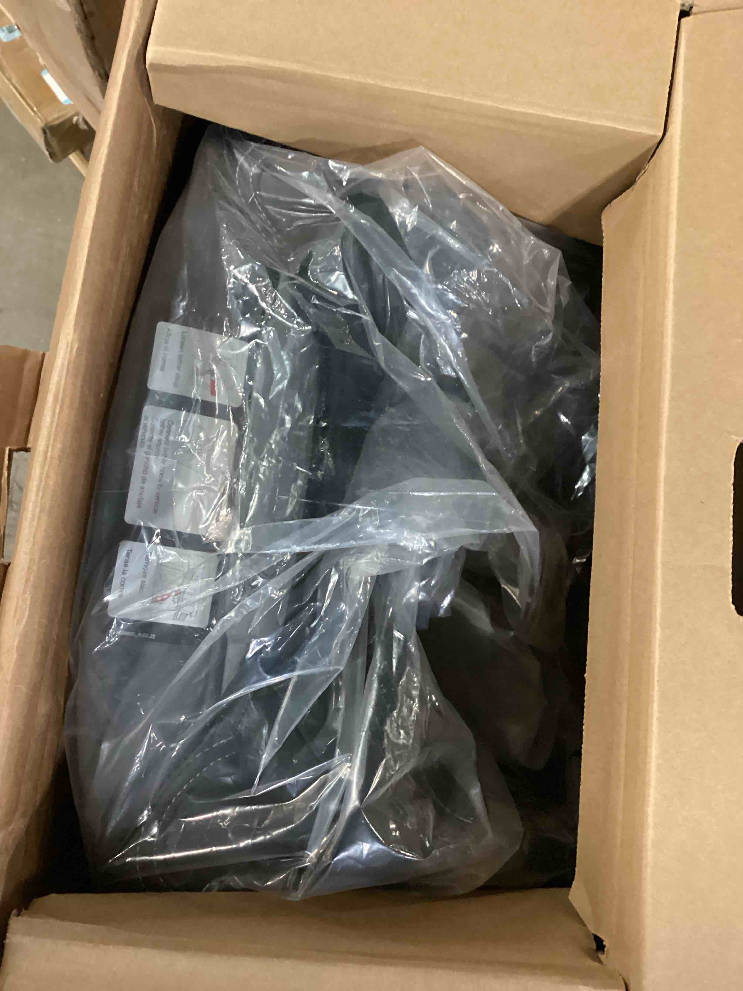 https://s3.amazonaws.com/lotting-images-prod/bidfta/GRA1638416_1744813460810.jpeg