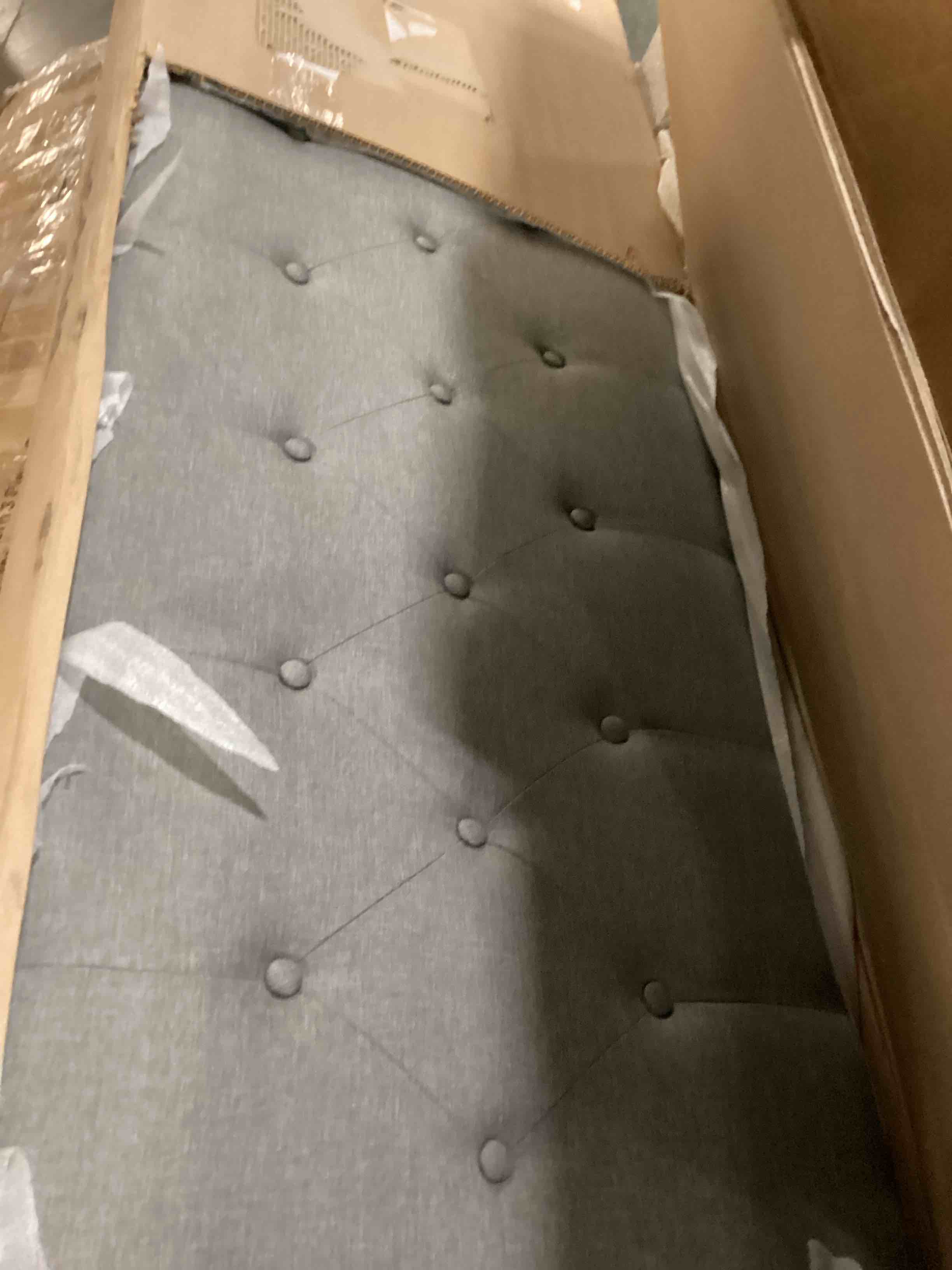https://s3.amazonaws.com/lotting-images-prod/bidfta/GRA1638621_1744996126844.jpeg