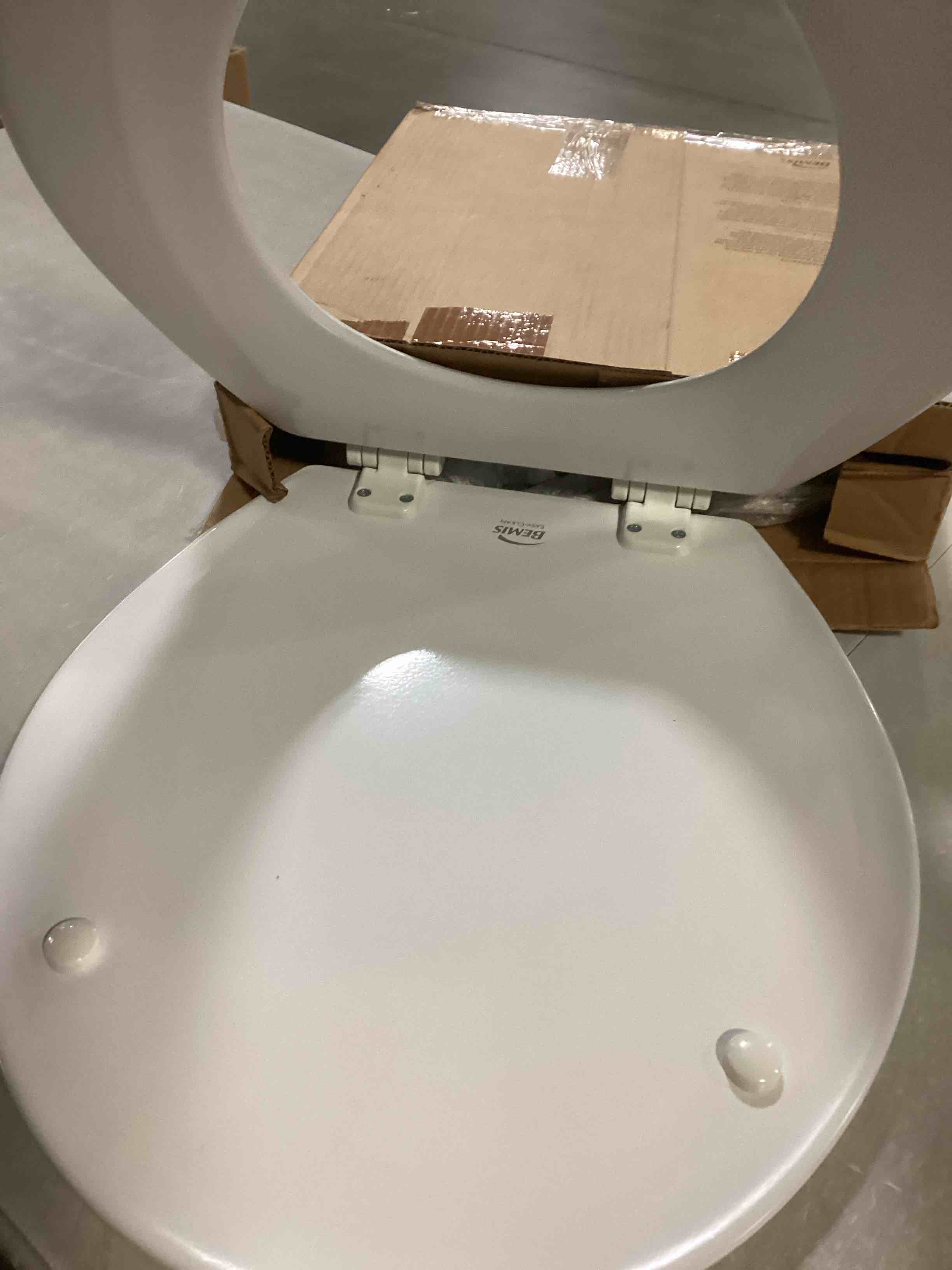 https://s3.amazonaws.com/lotting-images-prod/bidfta/GRA1638867_1745418459793.jpeg