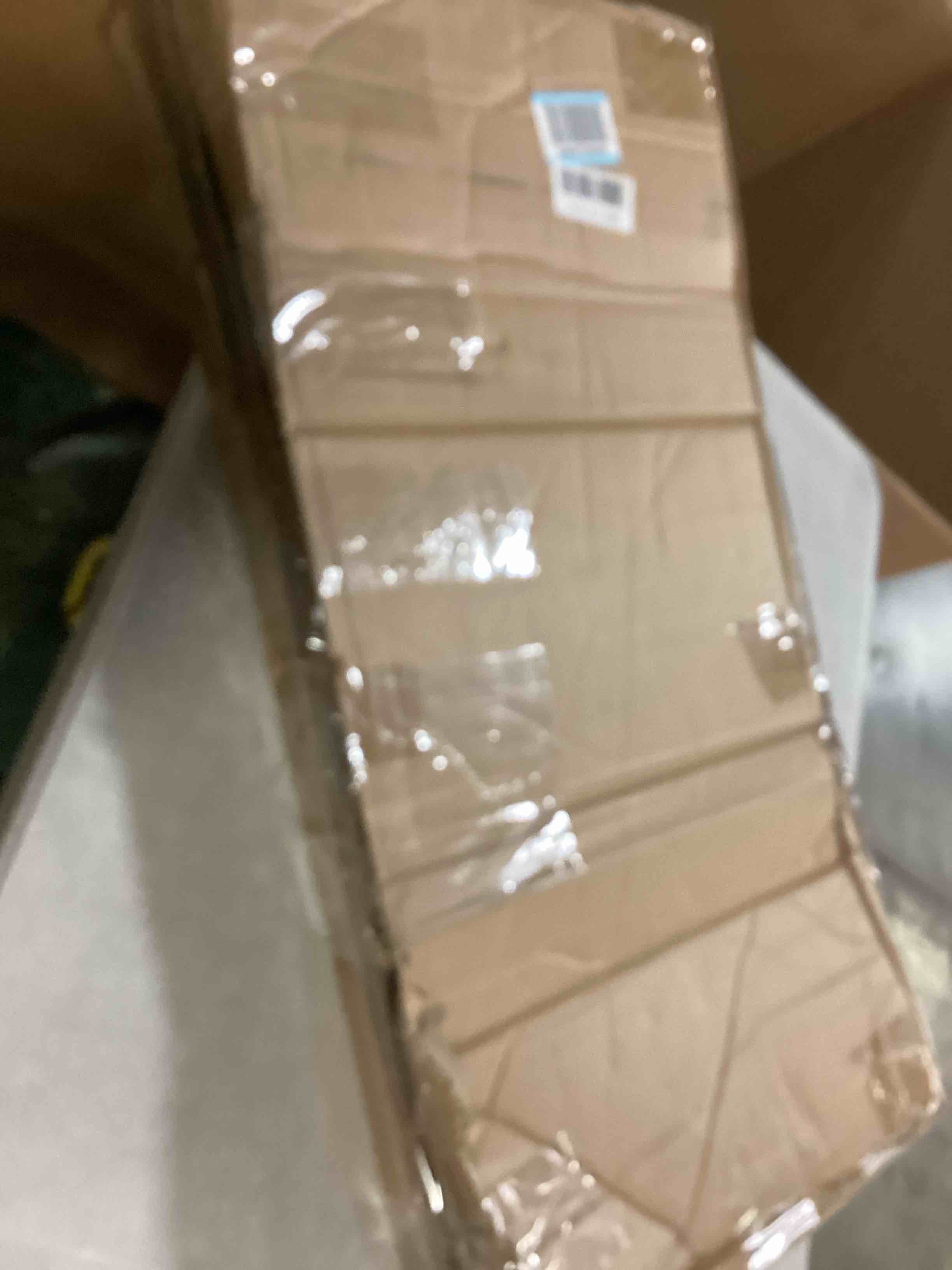 https://s3.amazonaws.com/lotting-images-prod/bidfta/GRA1638900_1745423026305.jpeg