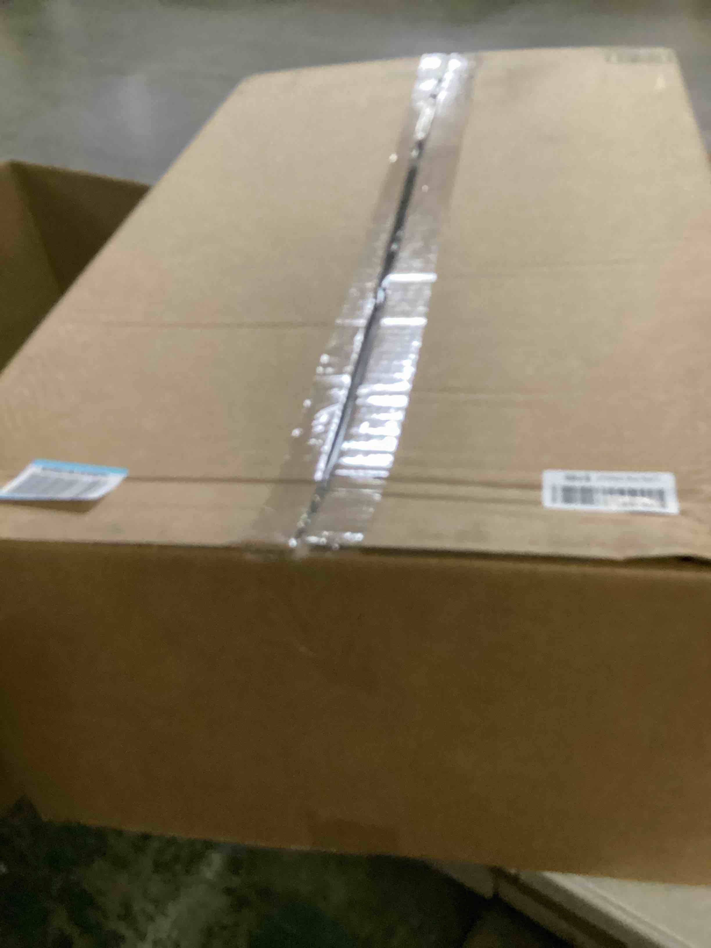 https://s3.amazonaws.com/lotting-images-prod/bidfta/GRA1638912_1745426914646.jpeg