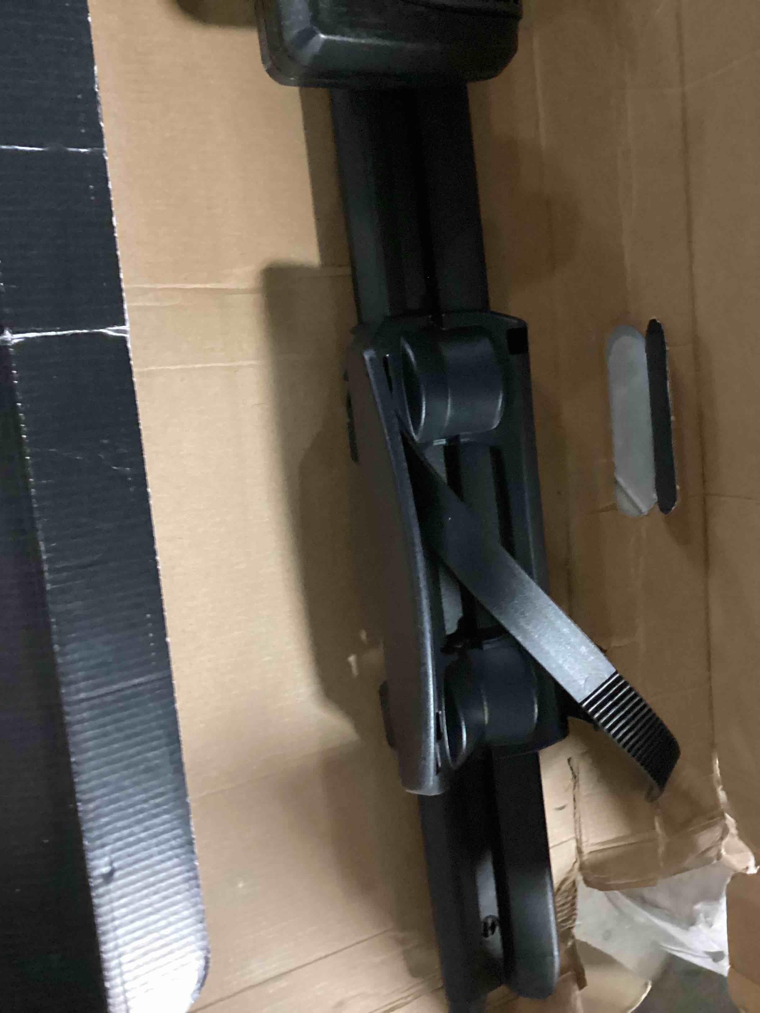 https://s3.amazonaws.com/lotting-images-prod/bidfta/GRA1638958_1745494283651.jpeg