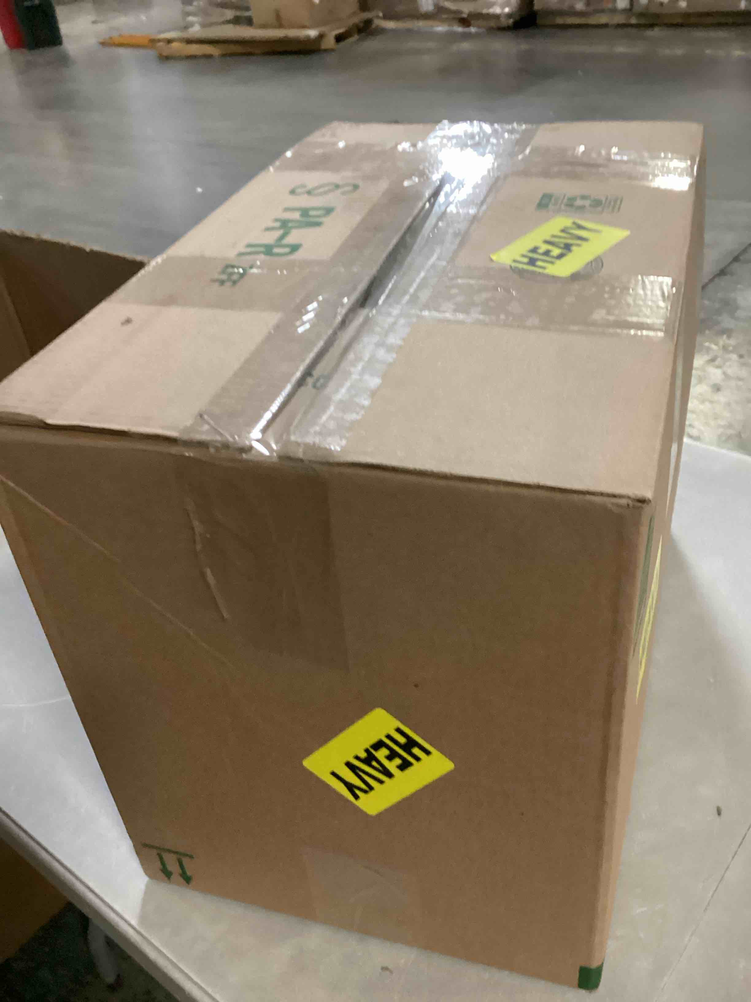 https://s3.amazonaws.com/lotting-images-prod/bidfta/GRA1638962_1745495249521.jpeg