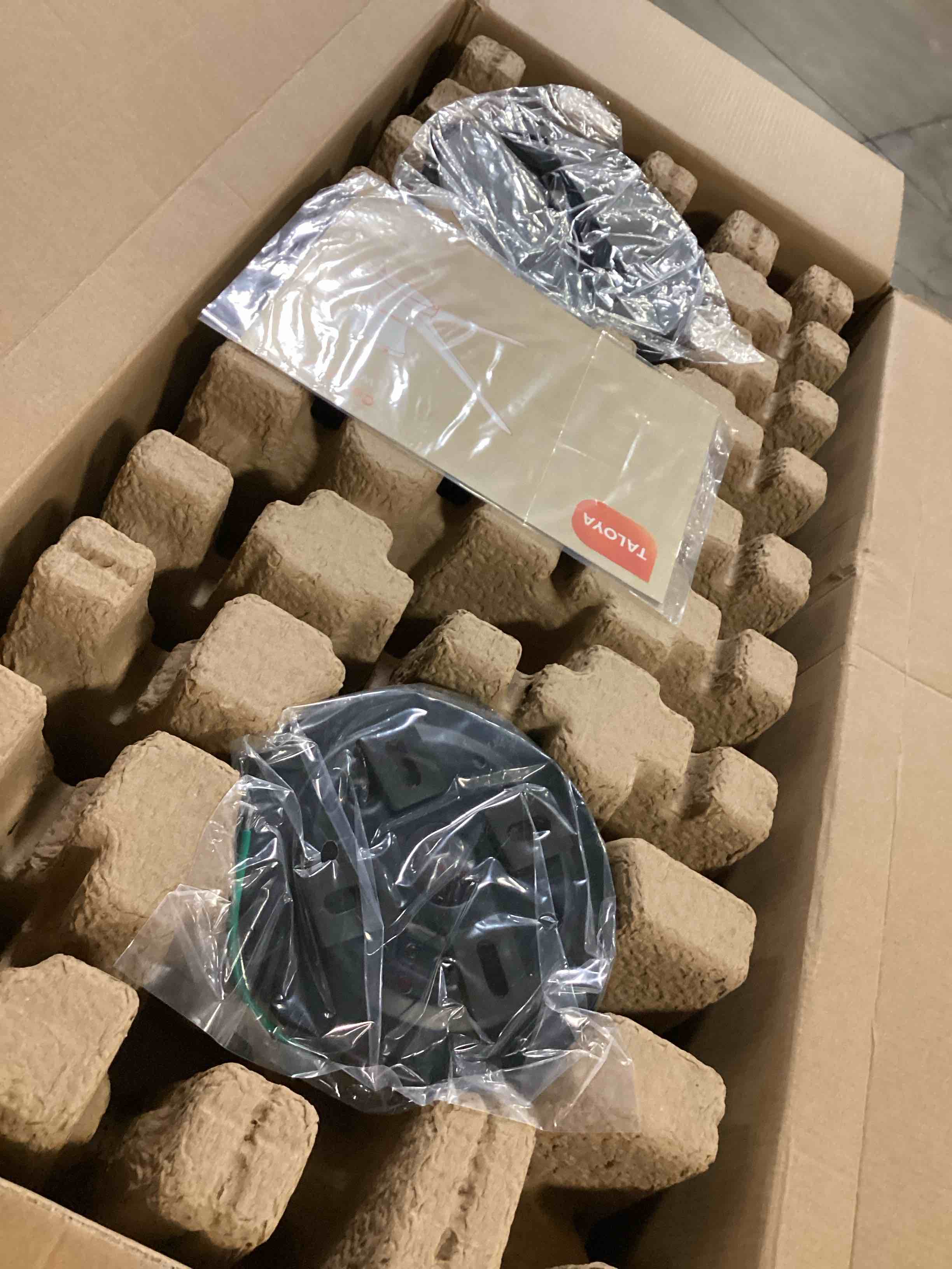 https://s3.amazonaws.com/lotting-images-prod/bidfta/GRA1638981_1745498942485.jpeg