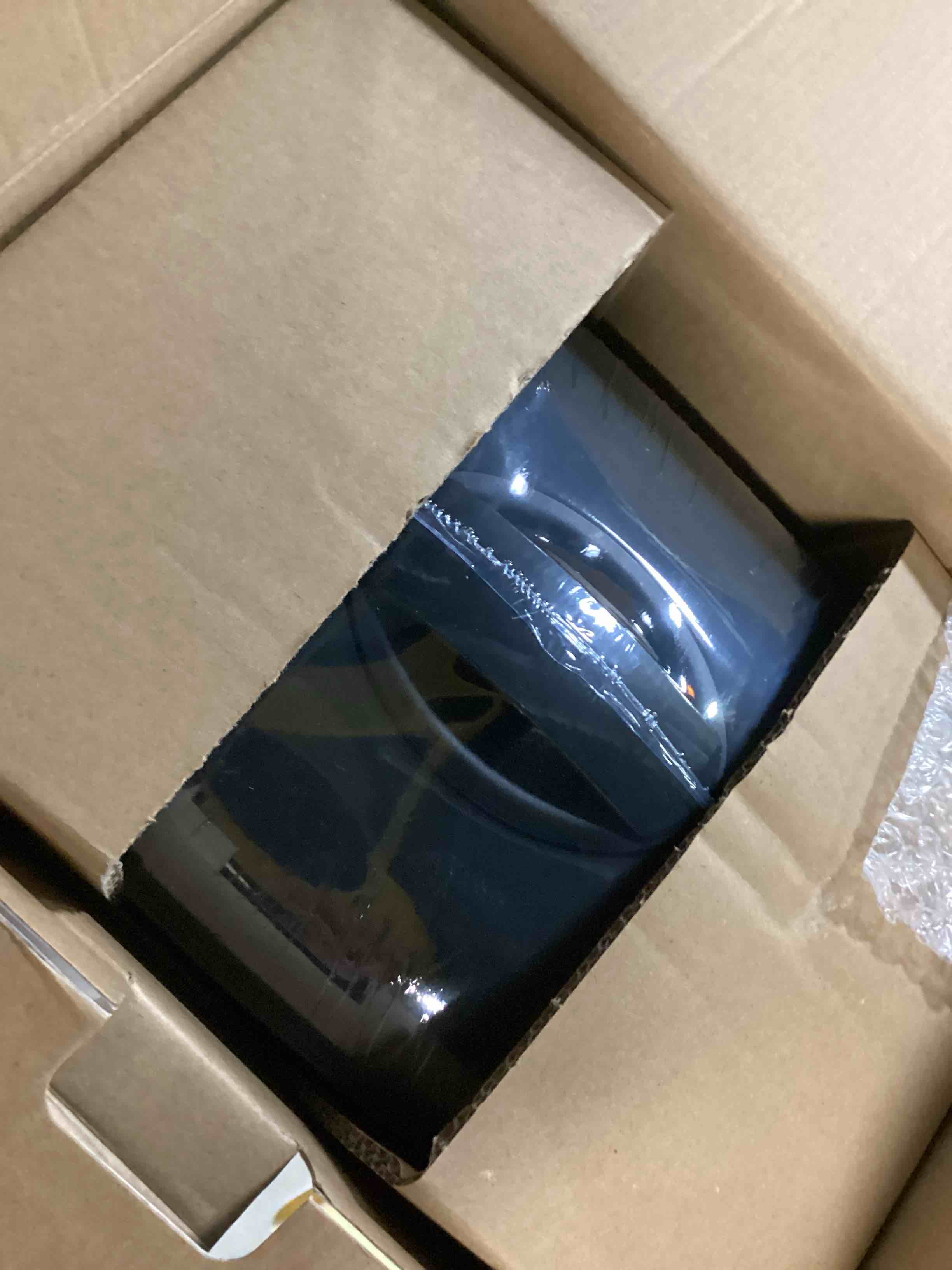 https://s3.amazonaws.com/lotting-images-prod/bidfta/GRA1638989_1745499900239.jpeg