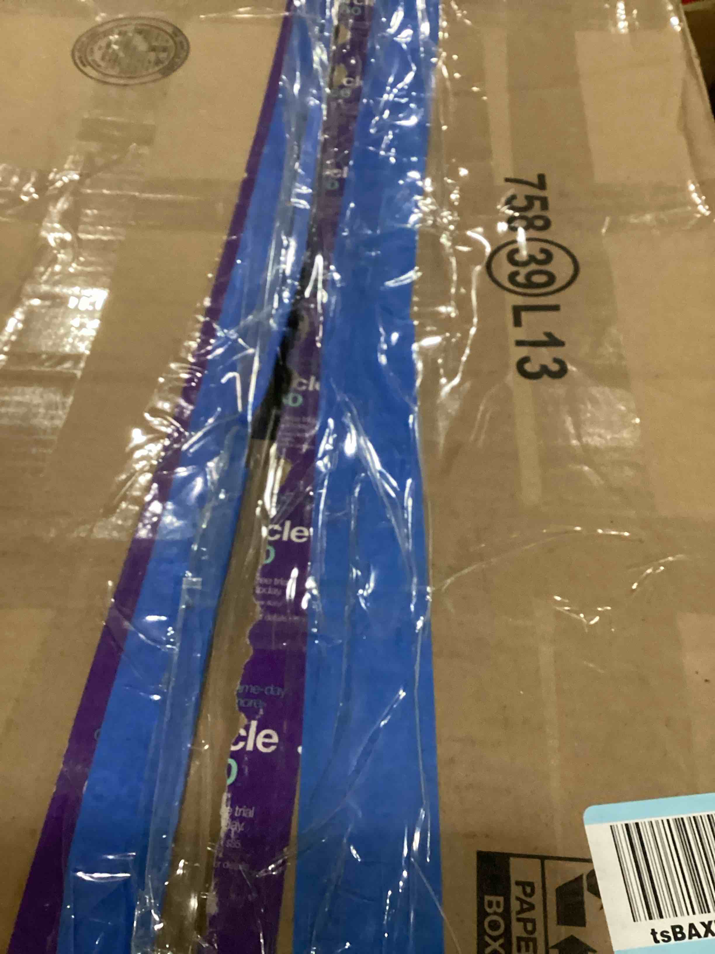 https://s3.amazonaws.com/lotting-images-prod/bidfta/GRA1640126_1743692358646.jpeg