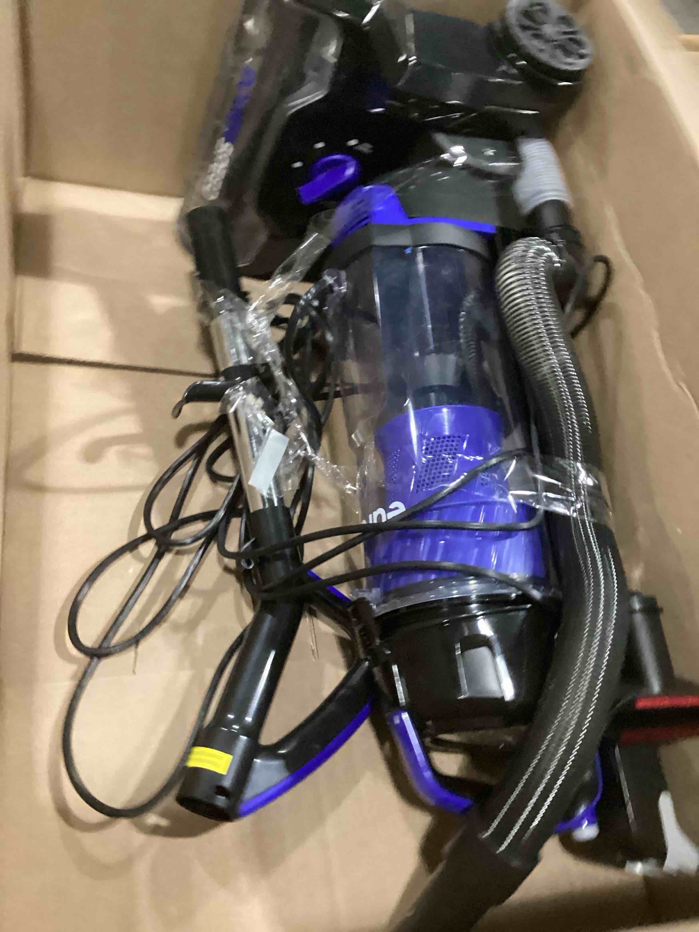 https://s3.amazonaws.com/lotting-images-prod/bidfta/GRA1640126_1743692378151.jpeg