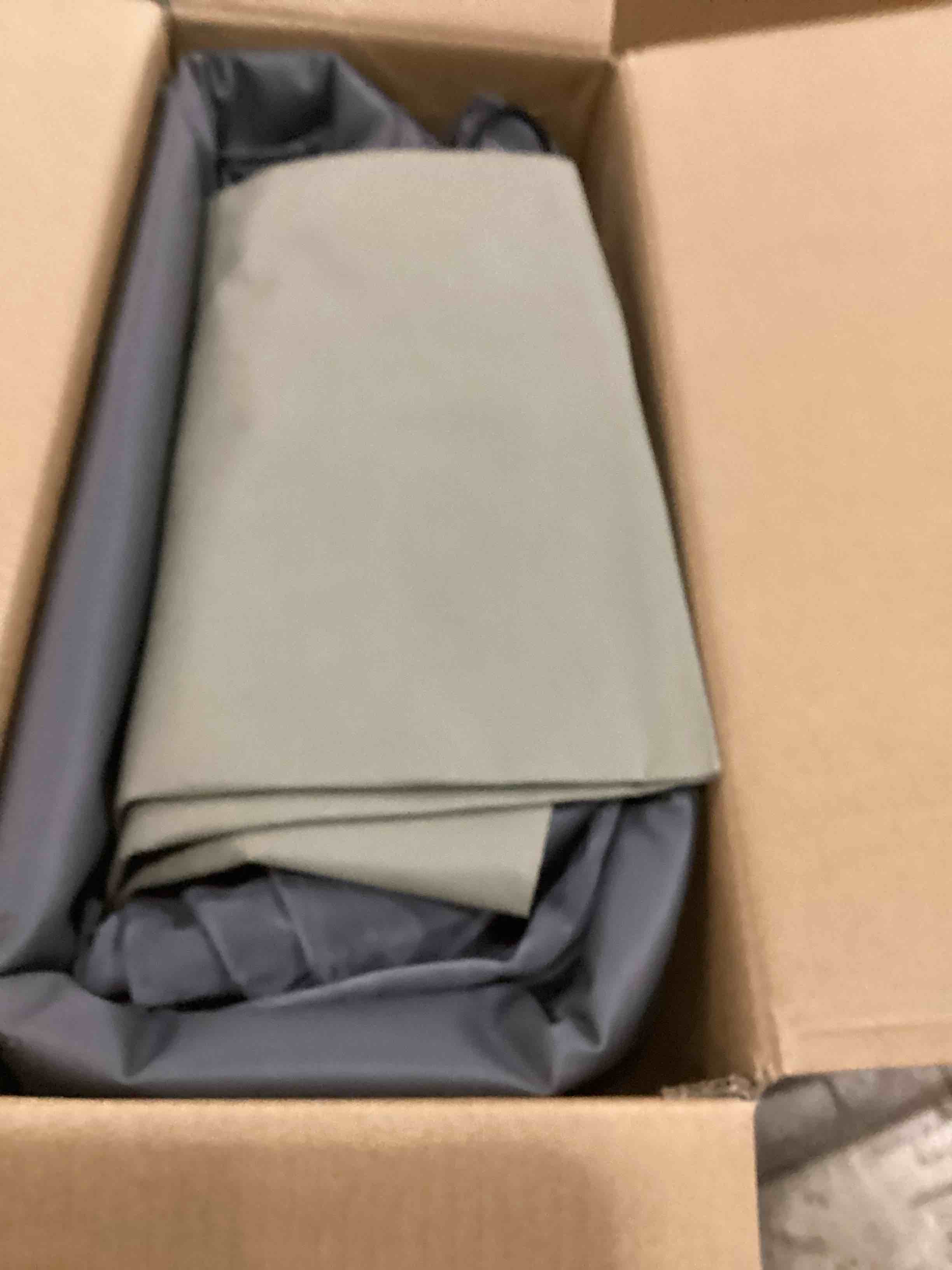 https://s3.amazonaws.com/lotting-images-prod/bidfta/GRA1640142_1743694053821.jpeg