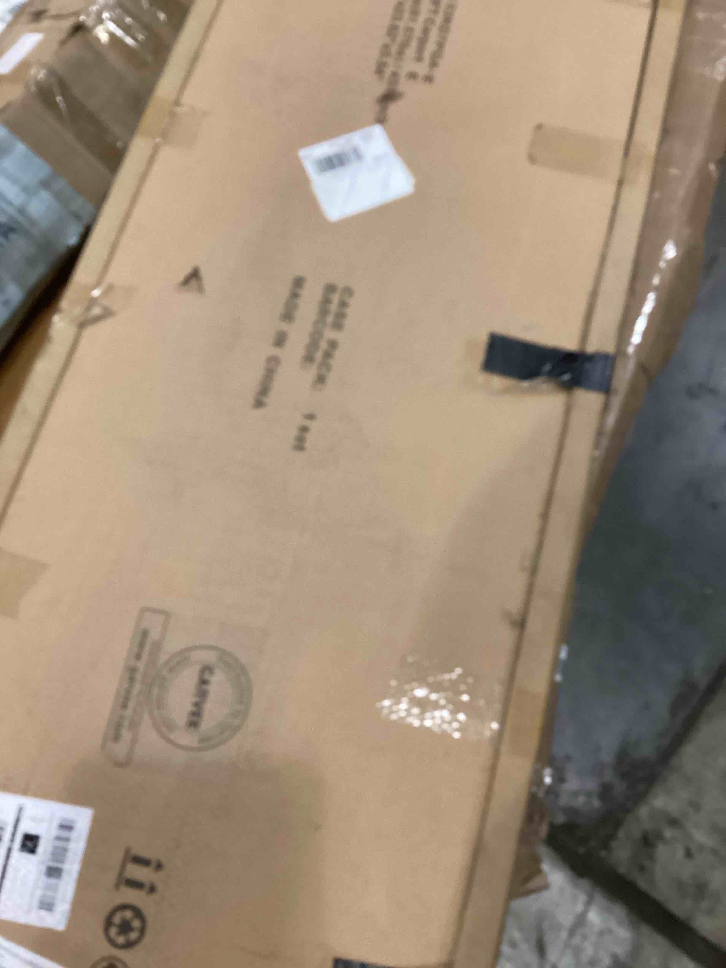 https://s3.amazonaws.com/lotting-images-prod/bidfta/GRA1640918_1746542235147.jpeg