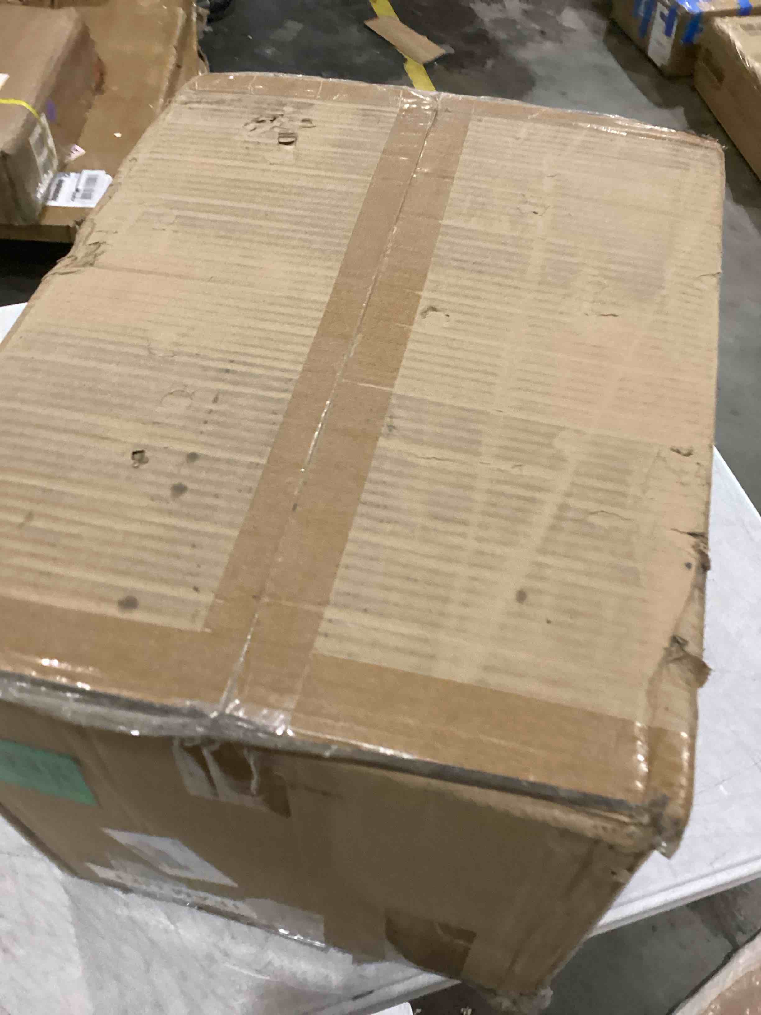 https://s3.amazonaws.com/lotting-images-prod/bidfta/GRA1641171_1748529698637.jpeg