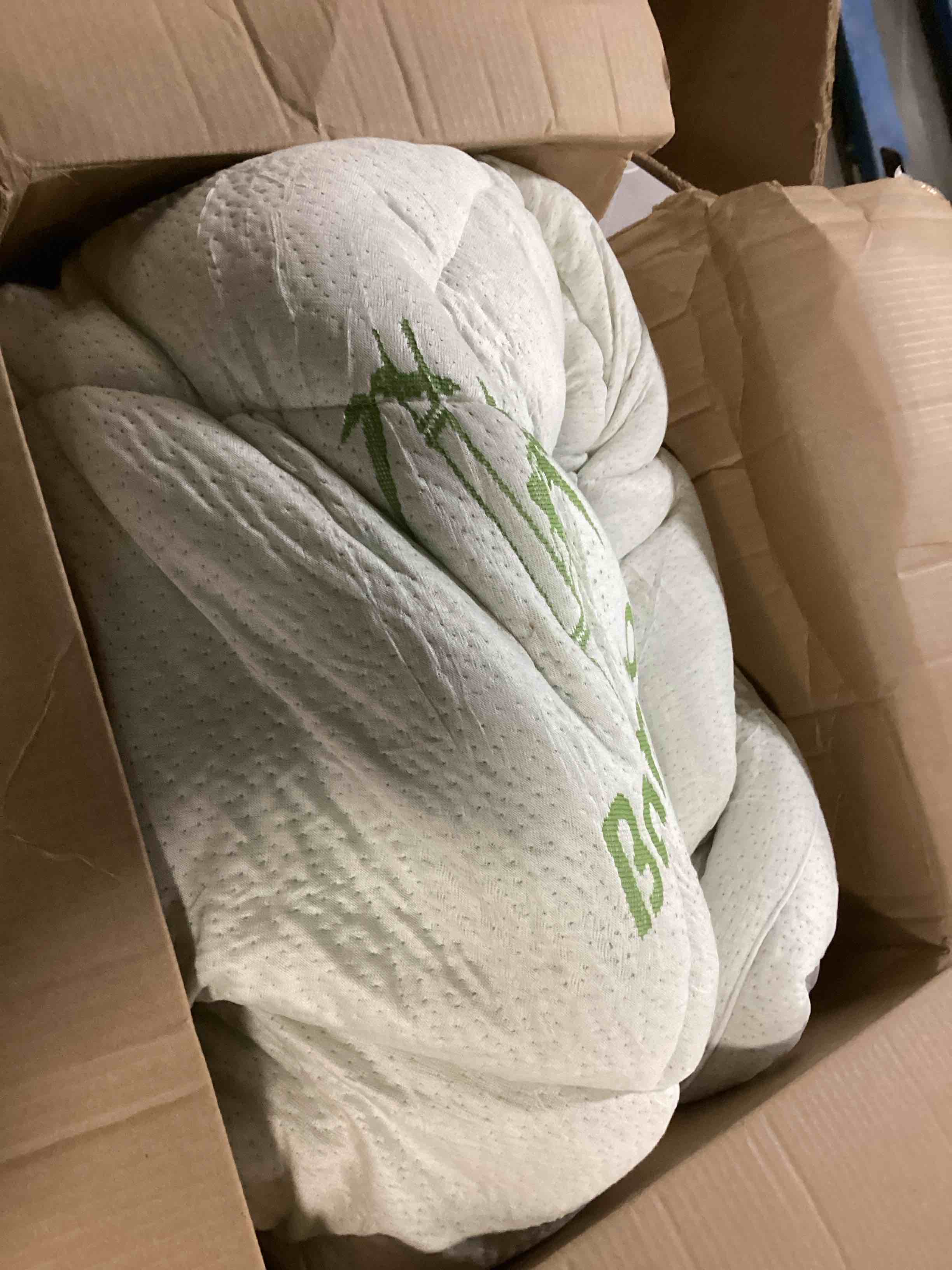 https://s3.amazonaws.com/lotting-images-prod/bidfta/GRA1642153_1739304662853.jpeg
