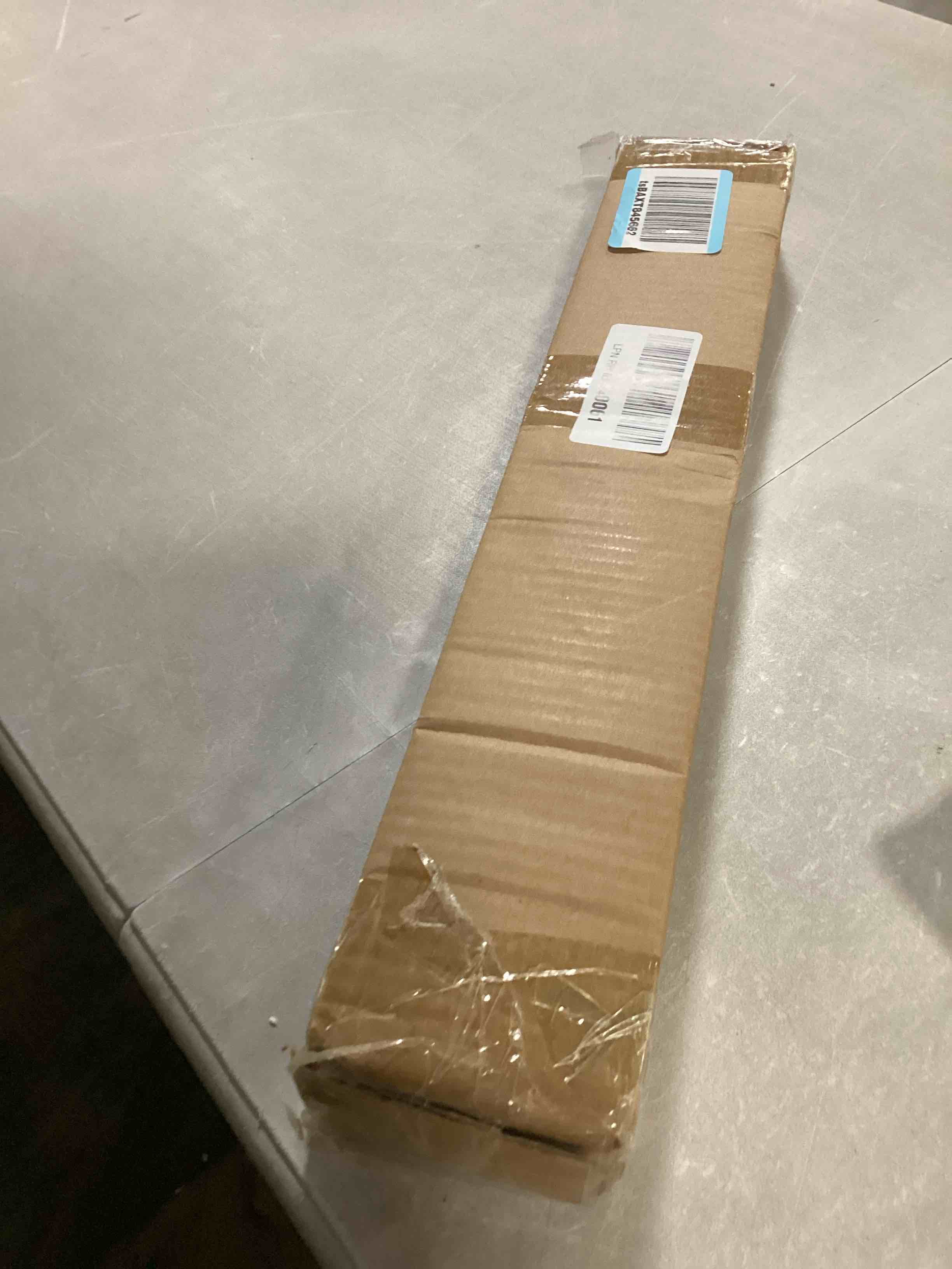 https://s3.amazonaws.com/lotting-images-prod/bidfta/GRA1642717_1740054975145.jpeg