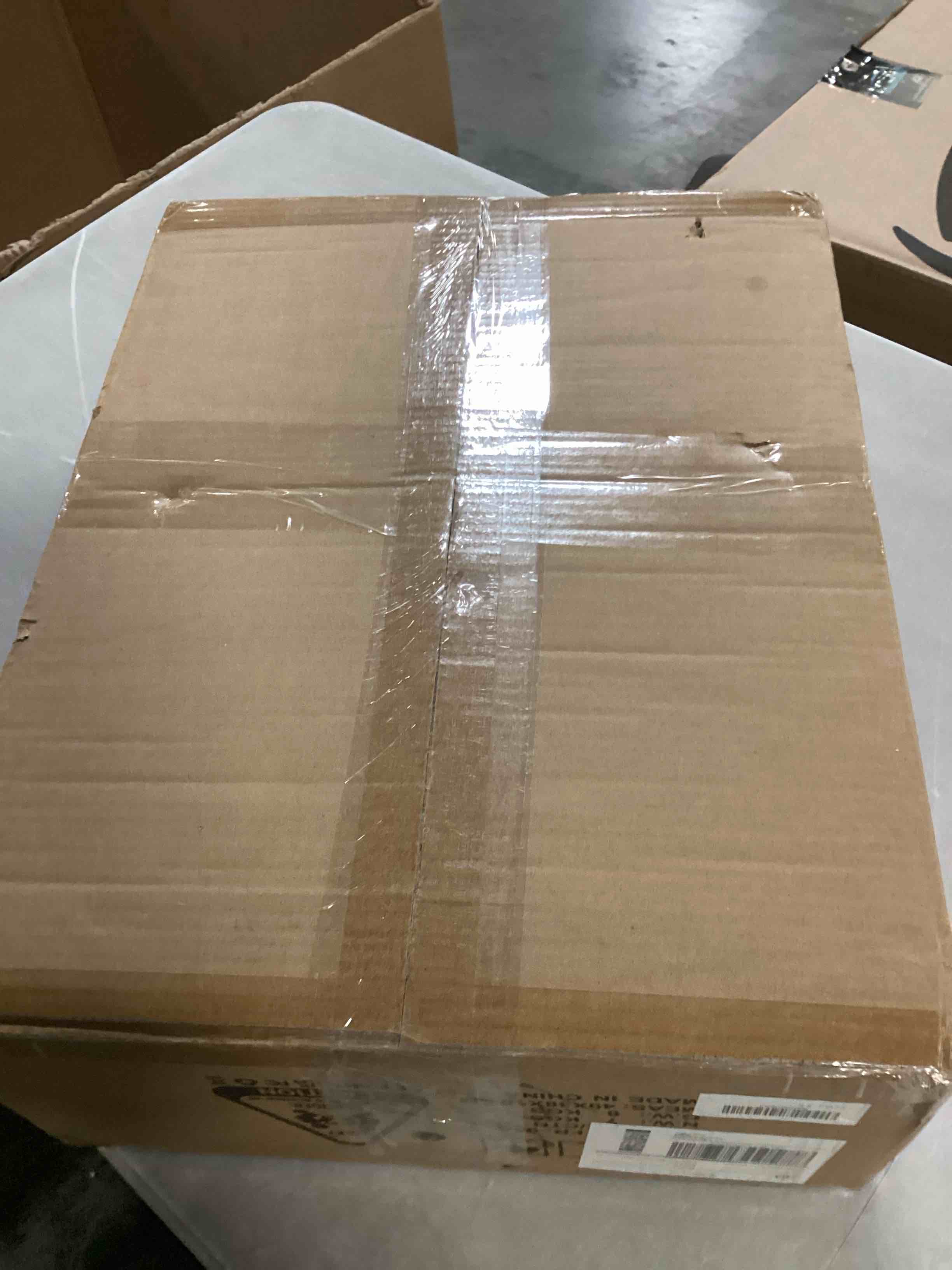 https://s3.amazonaws.com/lotting-images-prod/bidfta/GRA1643338_1740667751420.jpeg