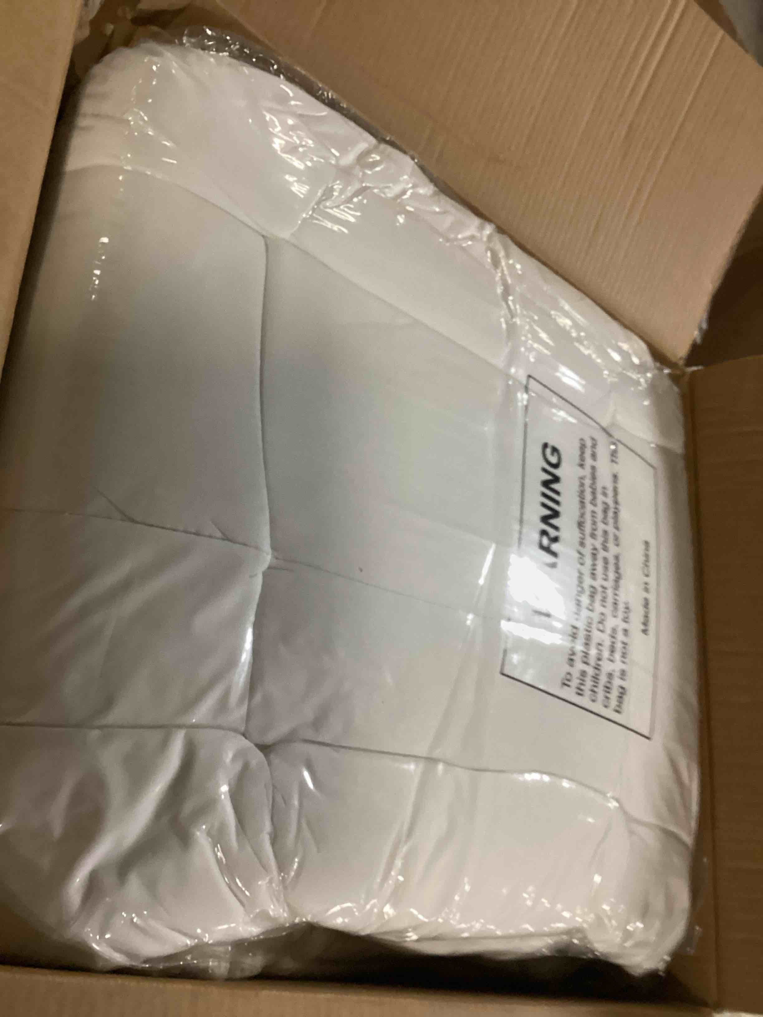 https://s3.amazonaws.com/lotting-images-prod/bidfta/GRA1643620_1741026075474.jpeg