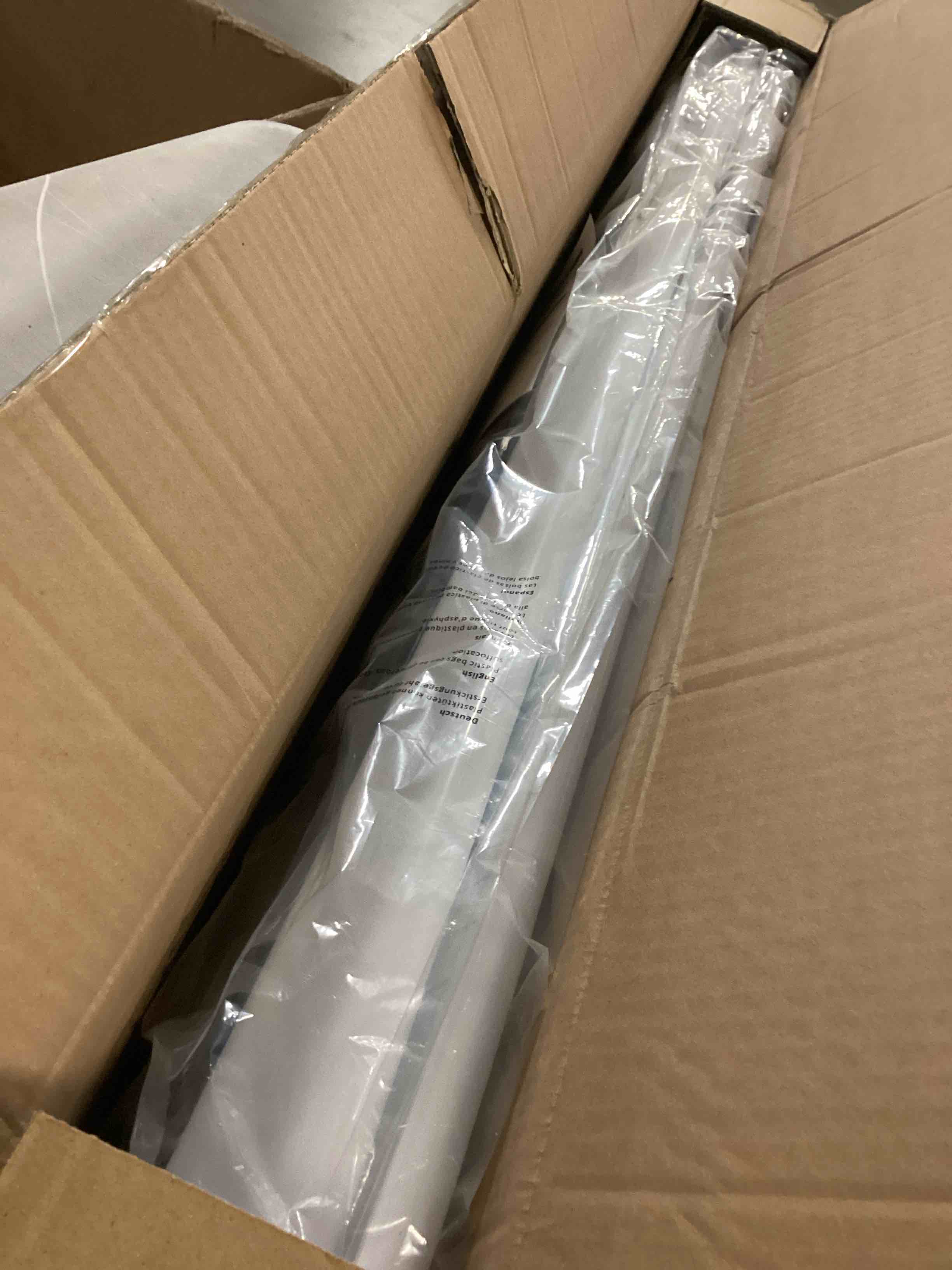https://s3.amazonaws.com/lotting-images-prod/bidfta/GRA1643821_1741177716788.jpeg