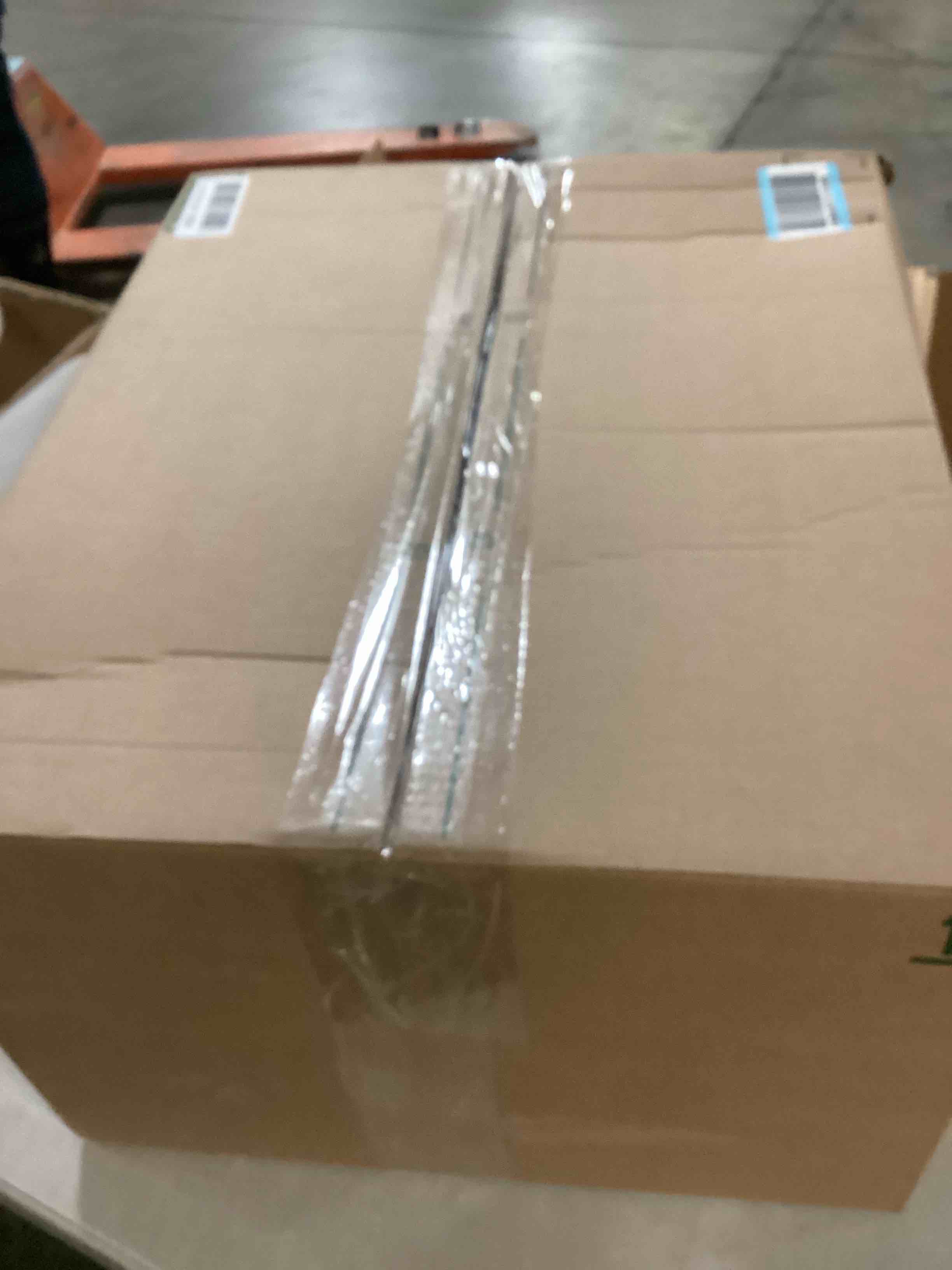 https://s3.amazonaws.com/lotting-images-prod/bidfta/GRA1644029_1741275624798.jpeg