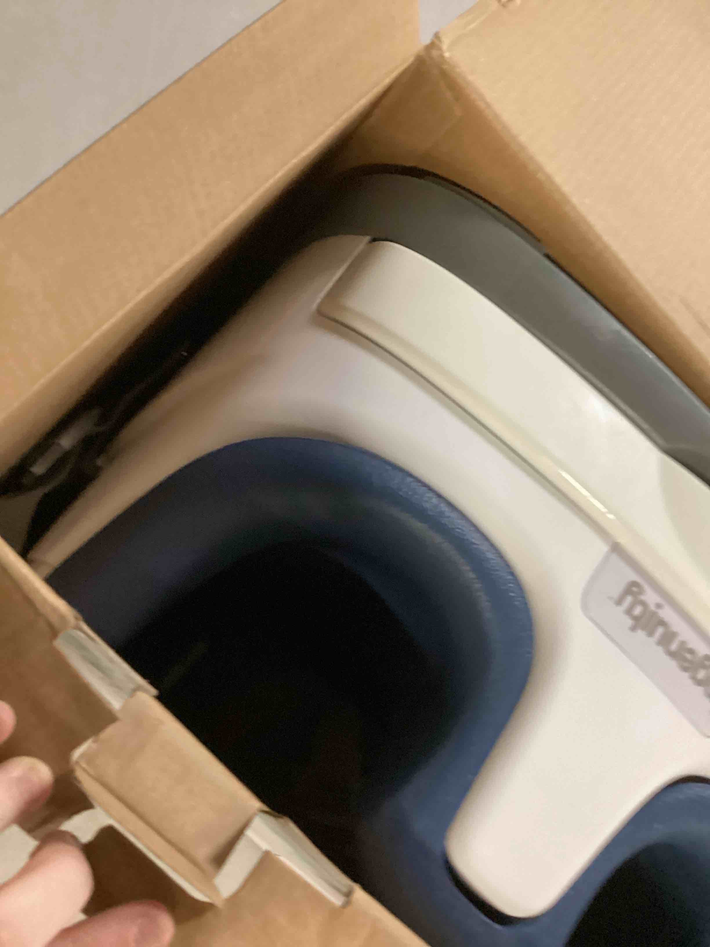 https://s3.amazonaws.com/lotting-images-prod/bidfta/GRA1644254_1741609234564.jpeg