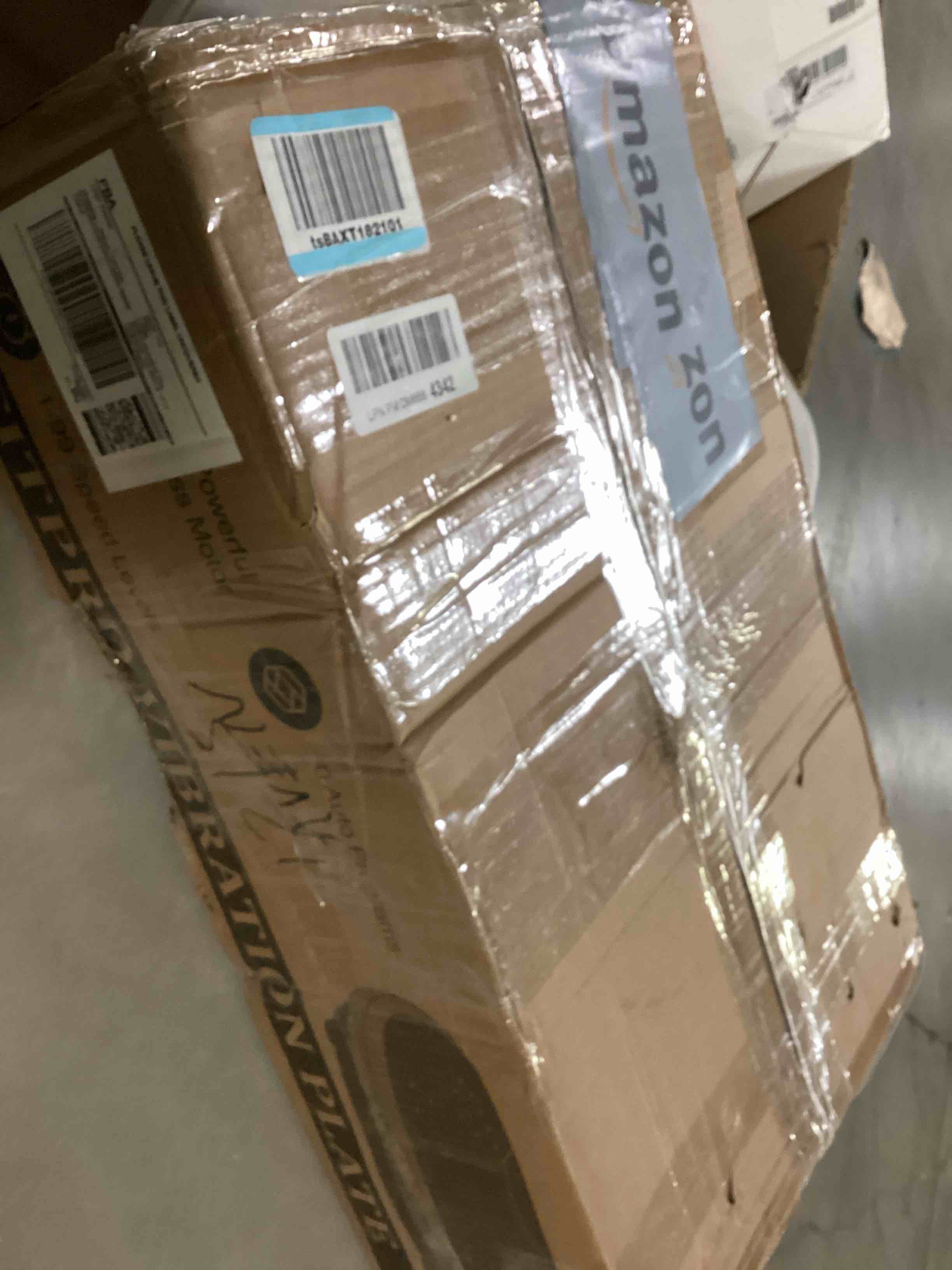 https://s3.amazonaws.com/lotting-images-prod/bidfta/GRA1644284_1741614773687.jpeg