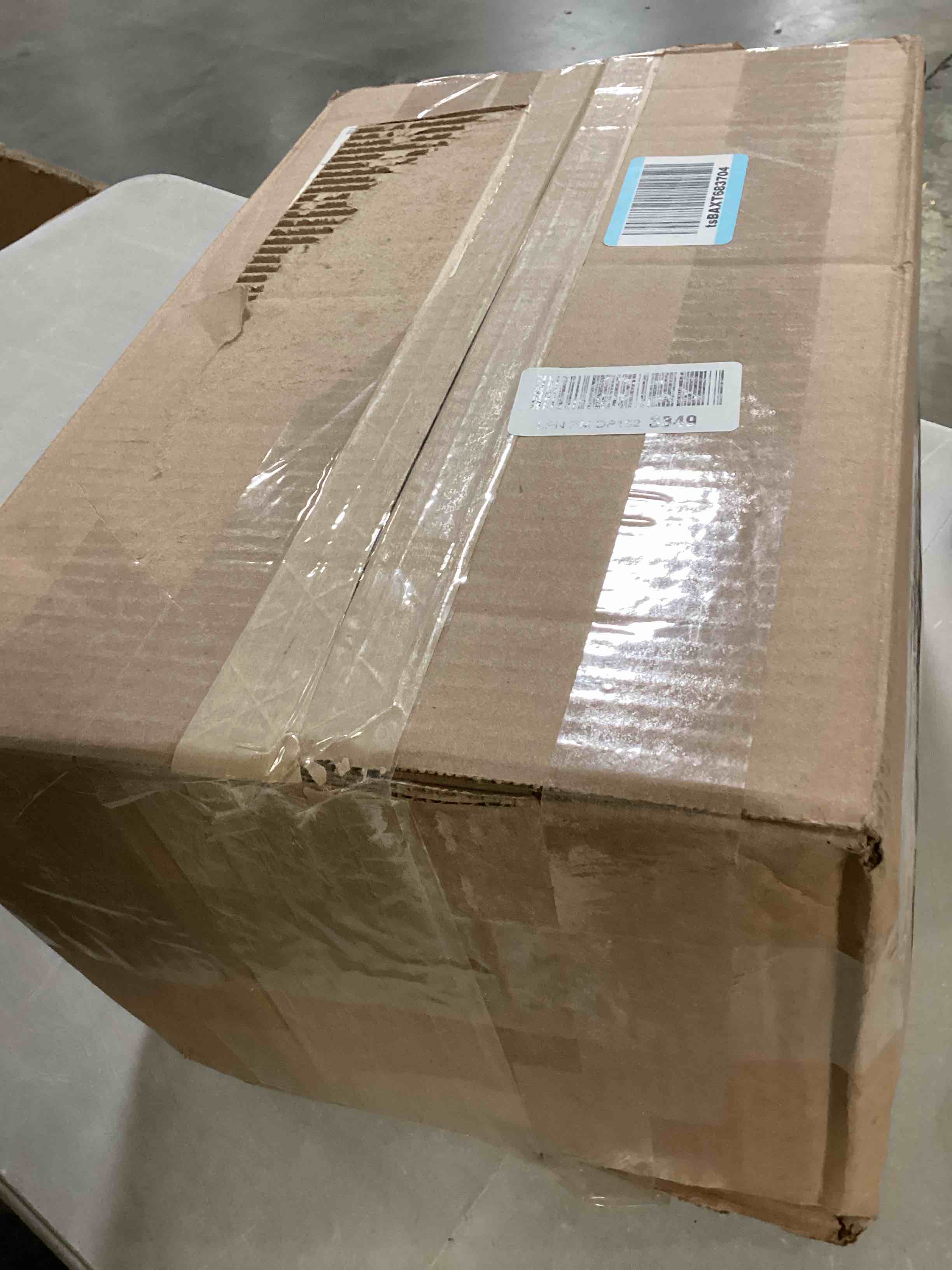 https://s3.amazonaws.com/lotting-images-prod/bidfta/GRA1644292_1741617371342.jpeg