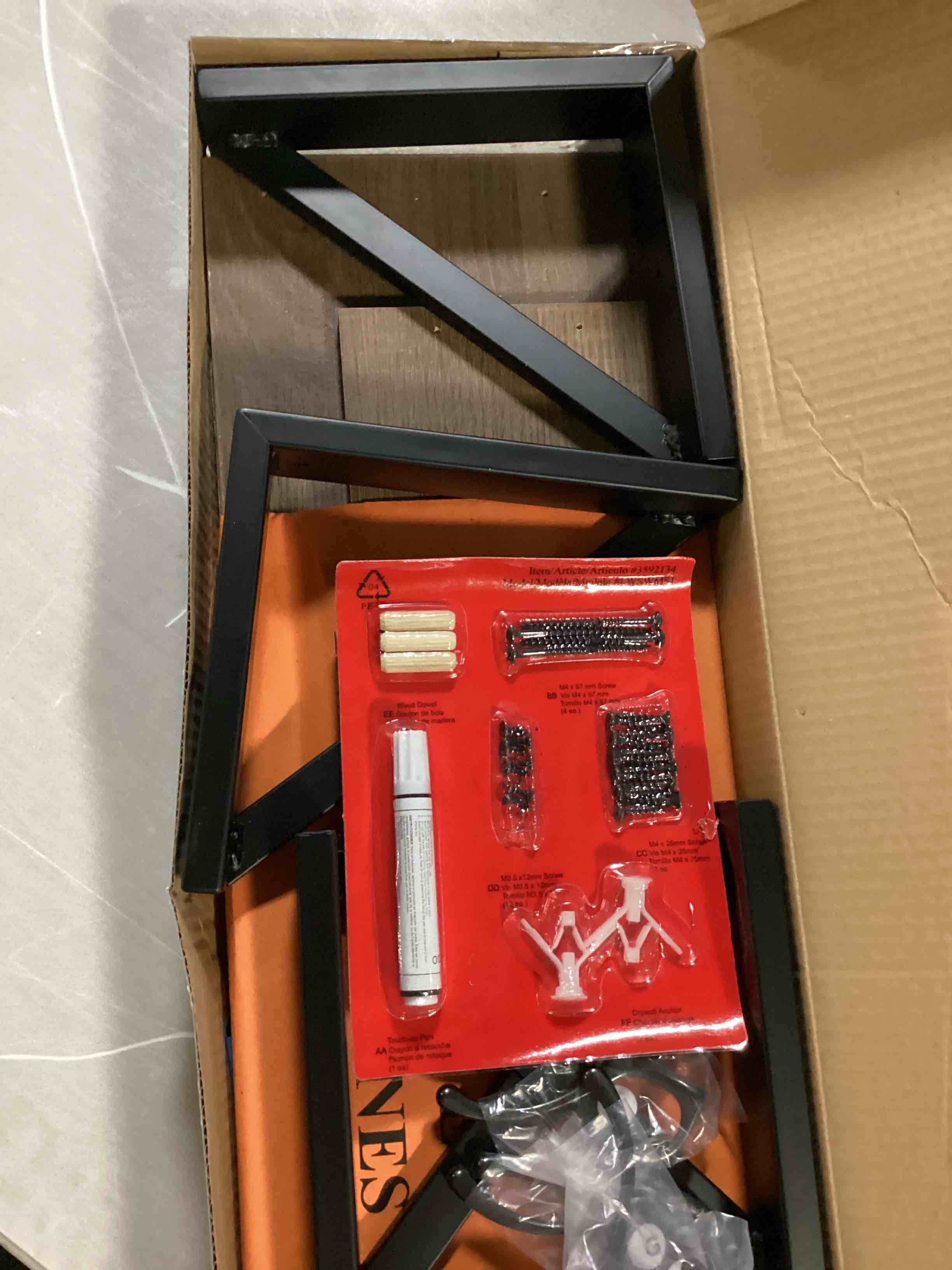 https://s3.amazonaws.com/lotting-images-prod/bidfta/GRA1644819_1741970839171.jpeg