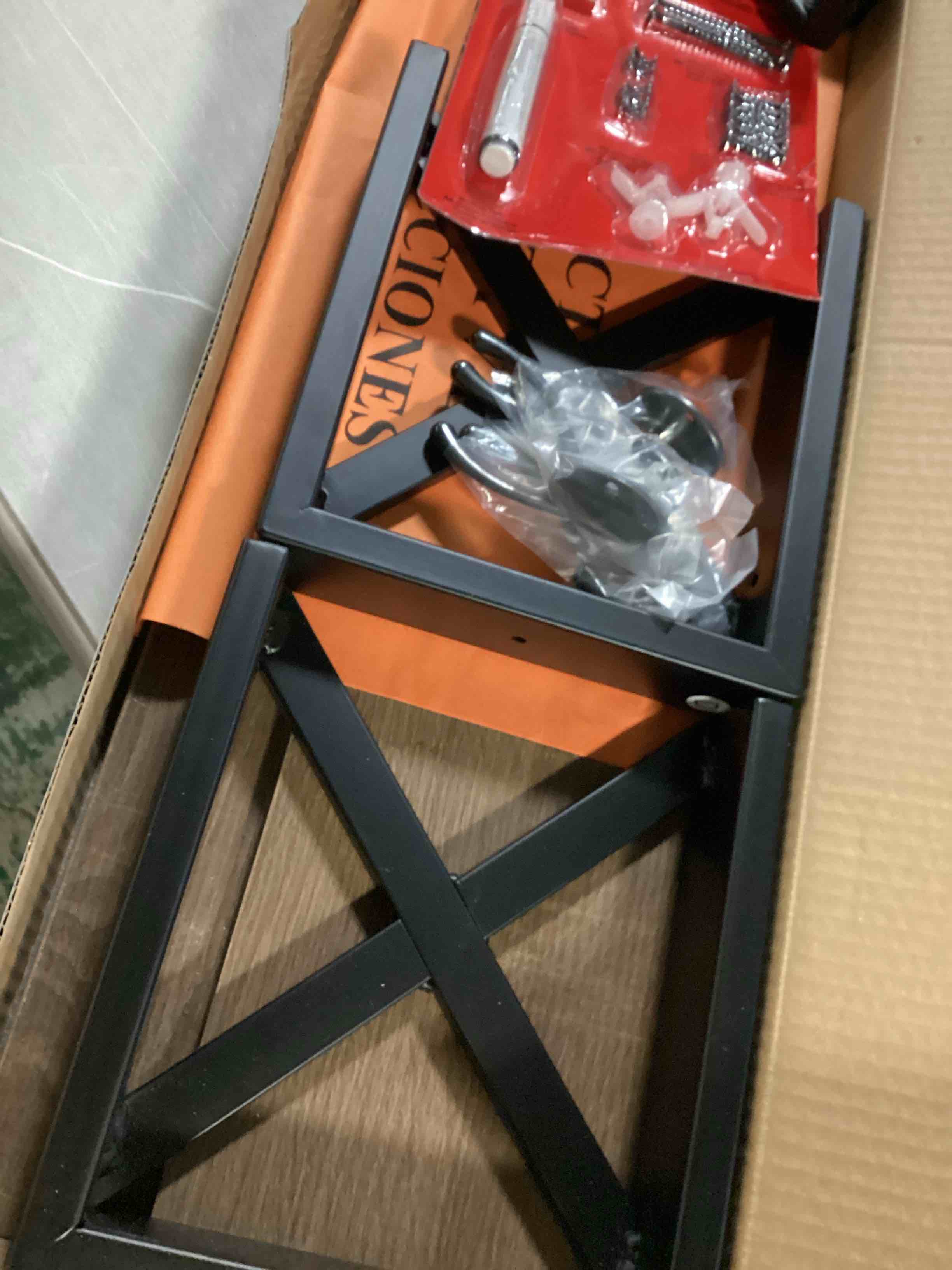 https://s3.amazonaws.com/lotting-images-prod/bidfta/GRA1644819_1741970882750.jpeg
