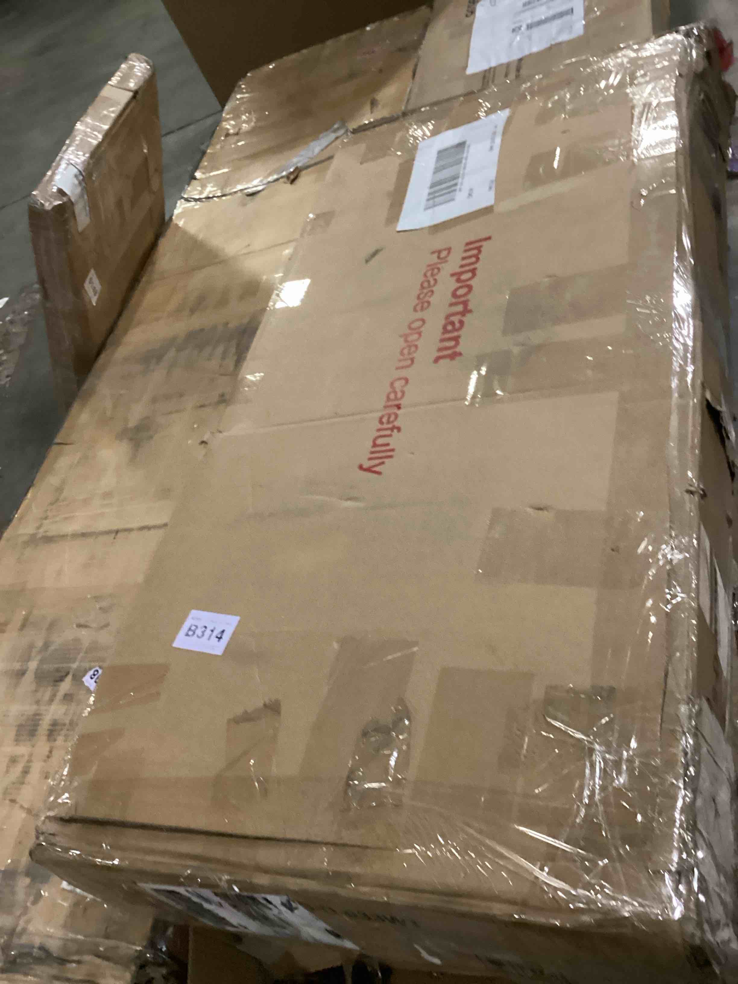 https://s3.amazonaws.com/lotting-images-prod/bidfta/GRA1645239_1739303708226.jpeg
