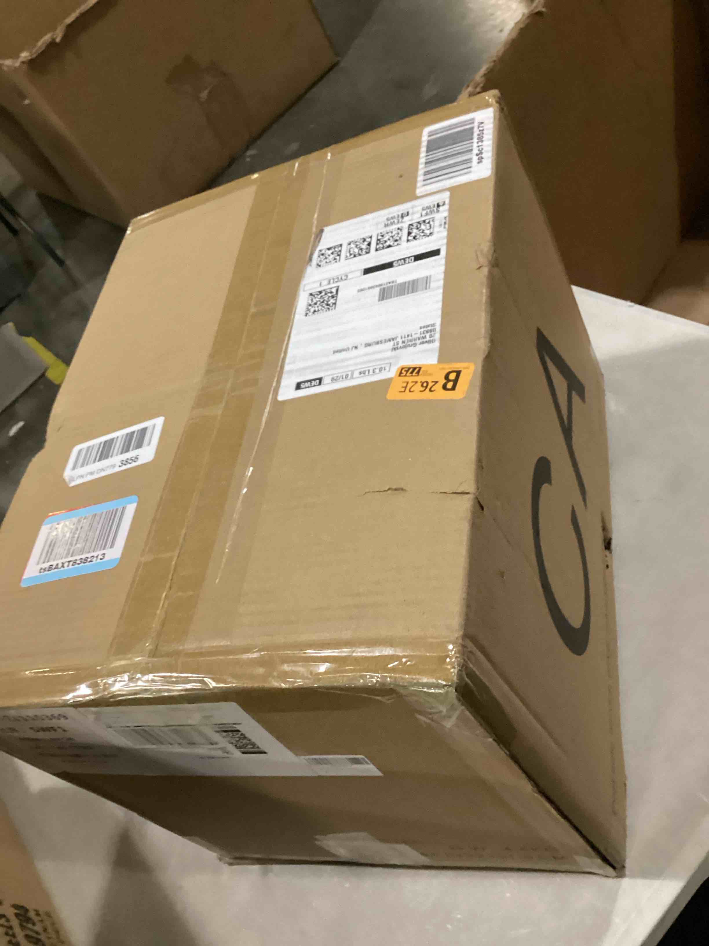https://s3.amazonaws.com/lotting-images-prod/bidfta/GRA1645843_1740488634295.jpeg